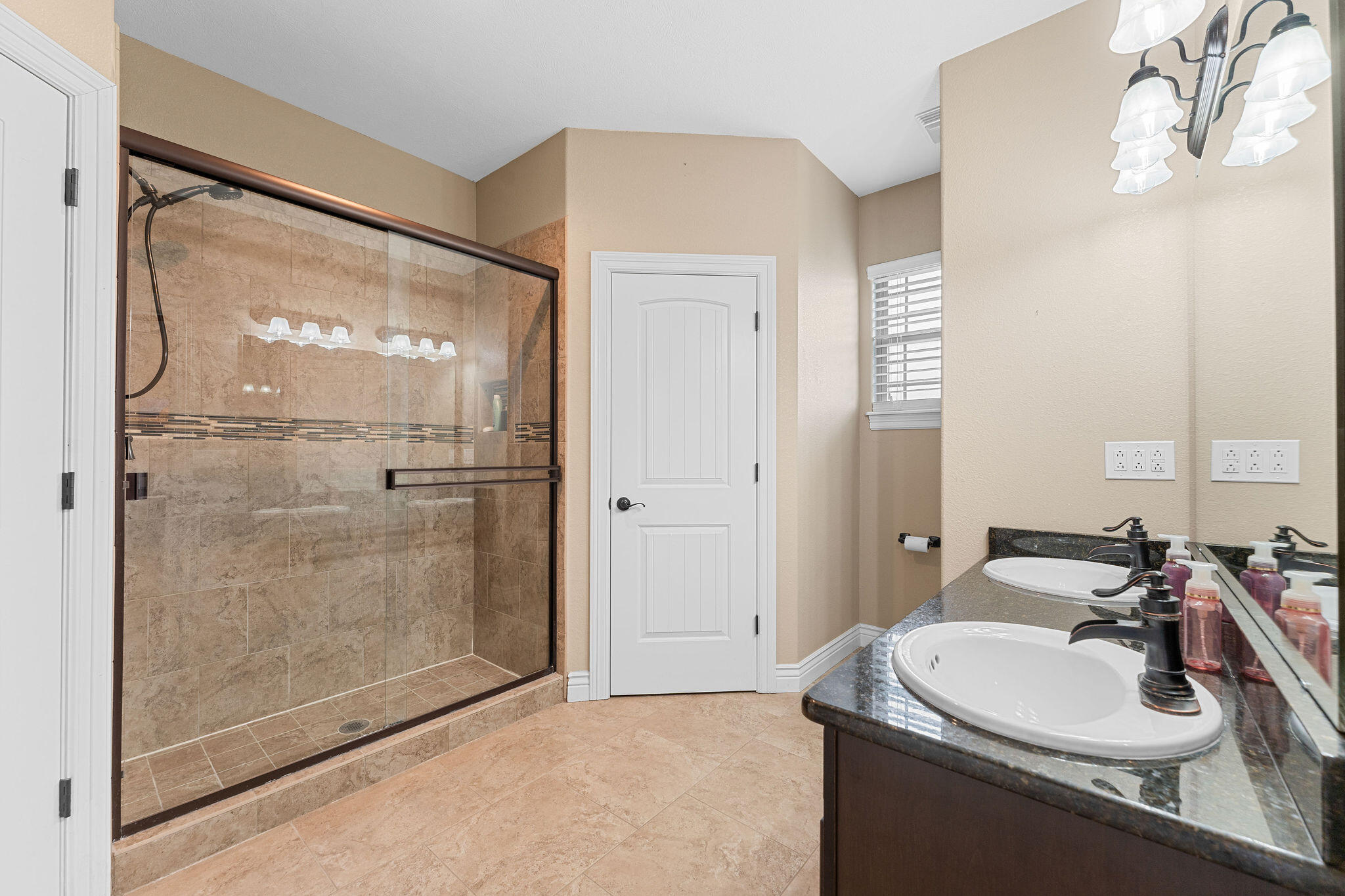 122 Thunder Ridge Court Property Photo 16