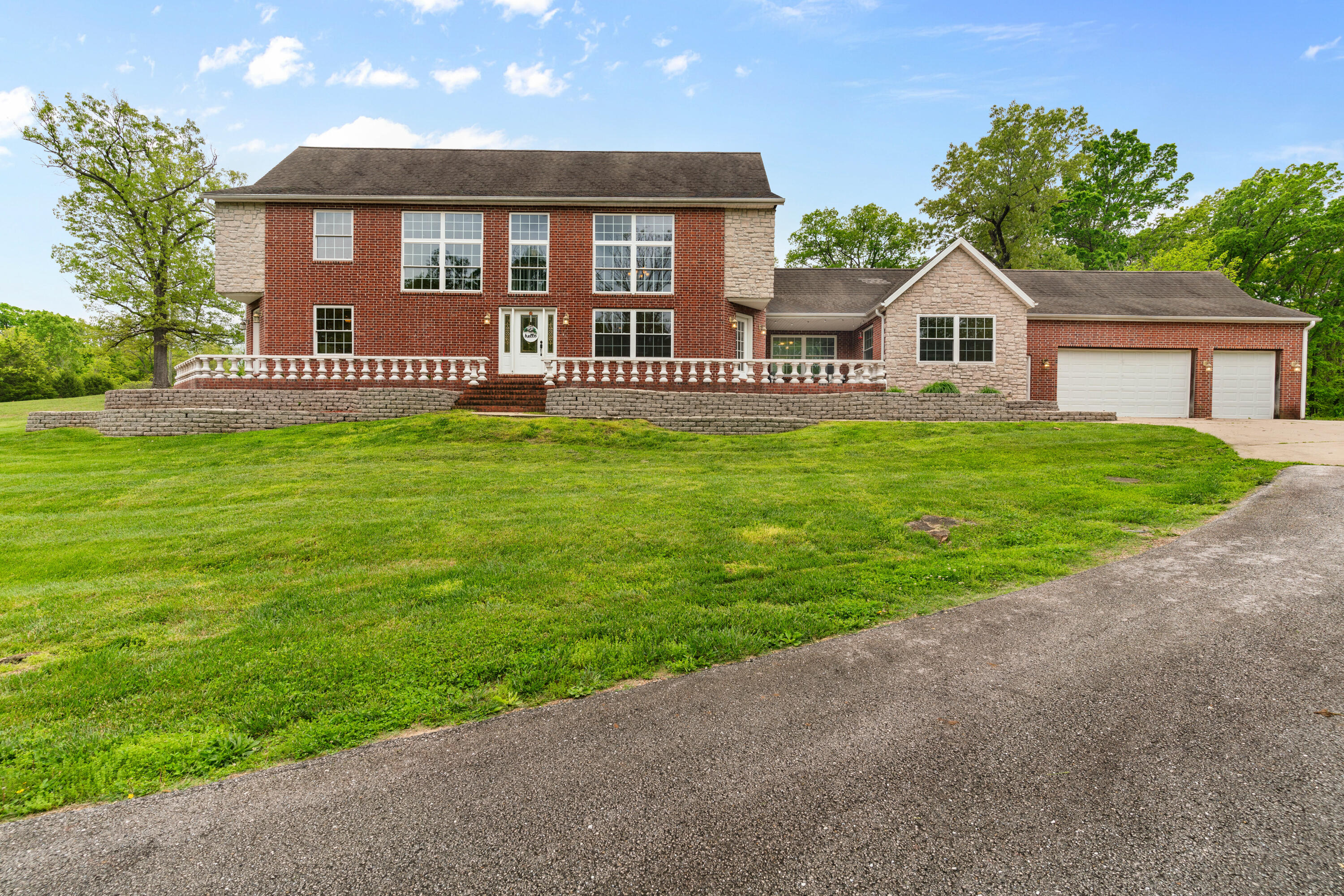 351 Deer Run Property Photo 2