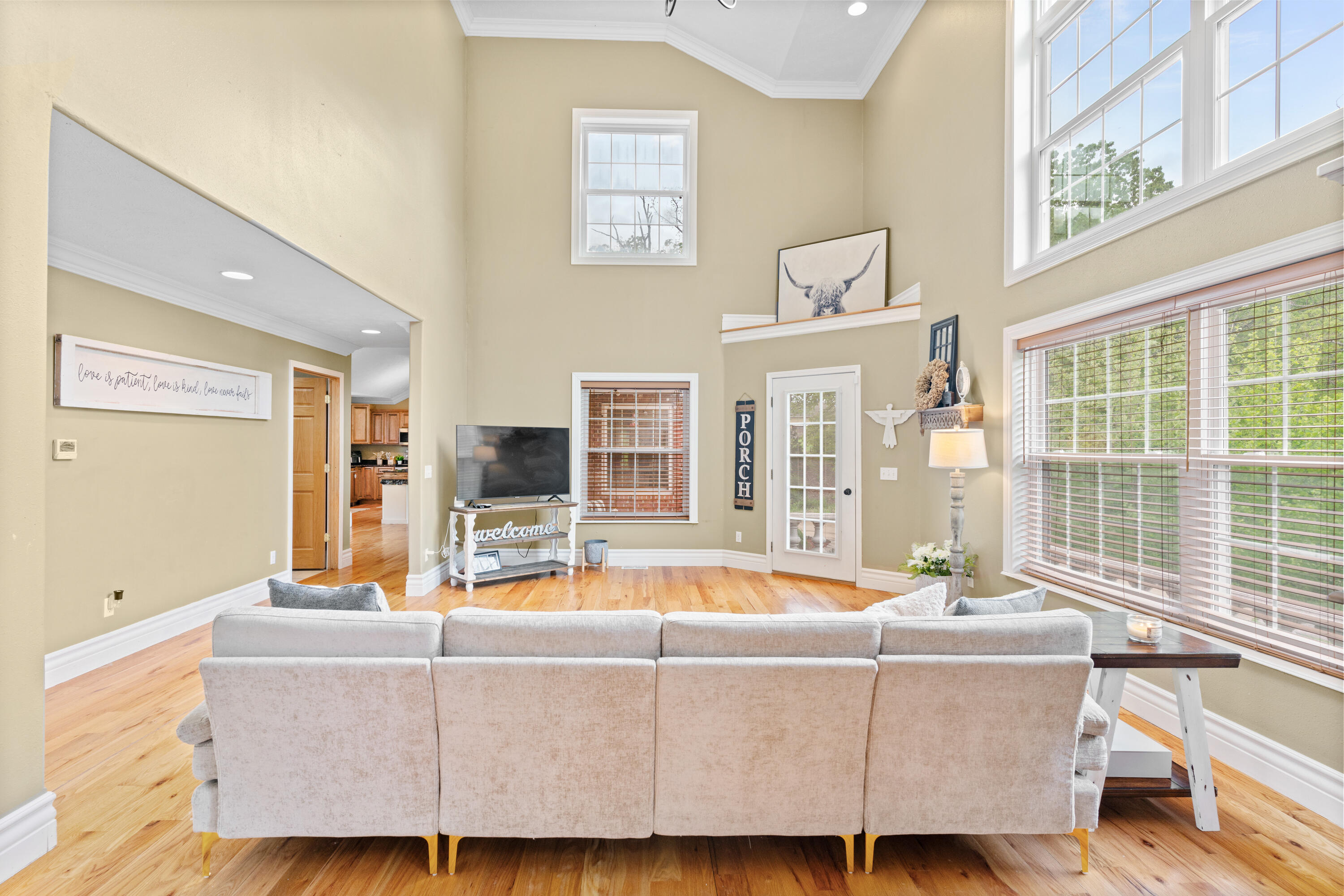 351 Deer Run Property Photo 10