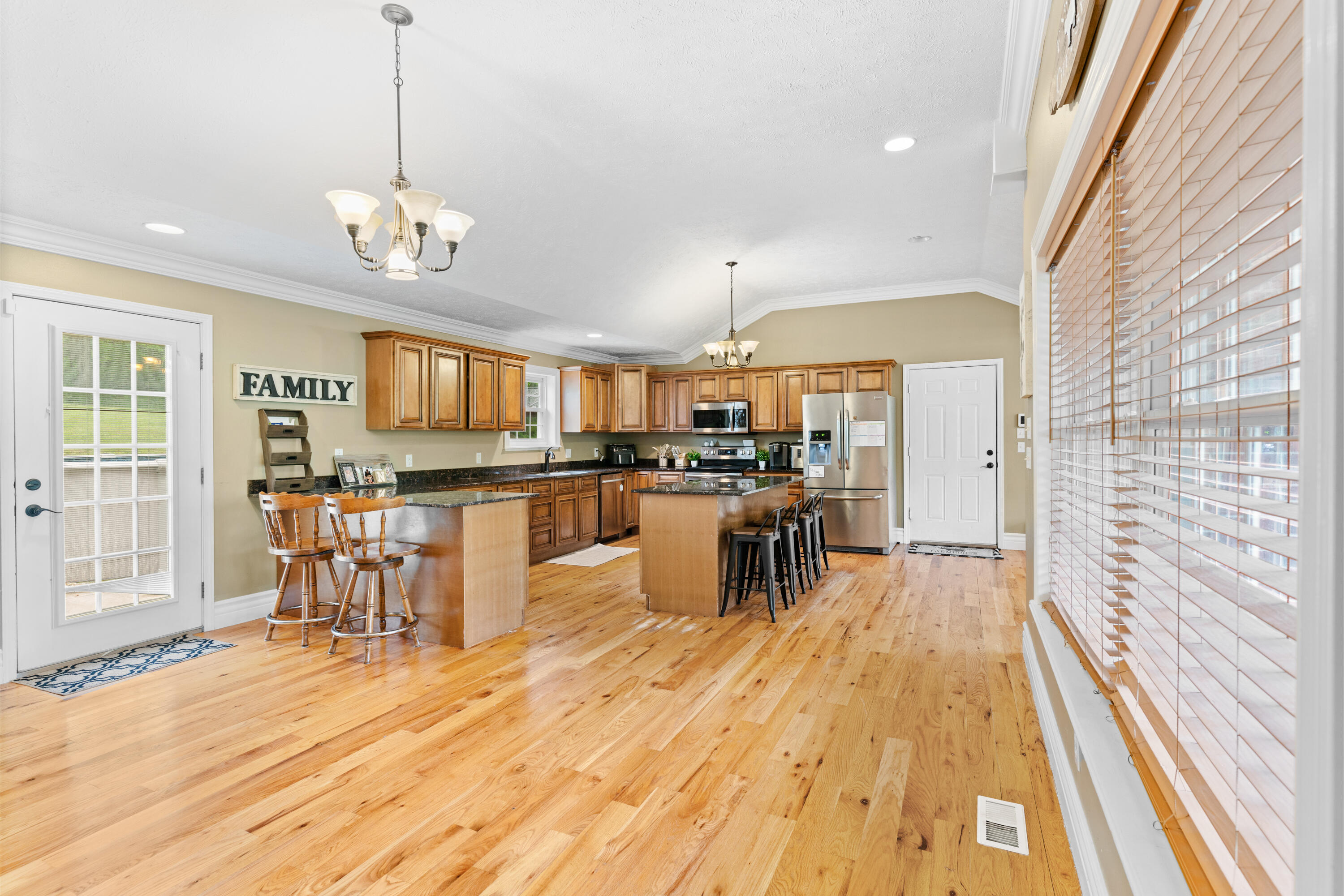 351 Deer Run Property Photo 18