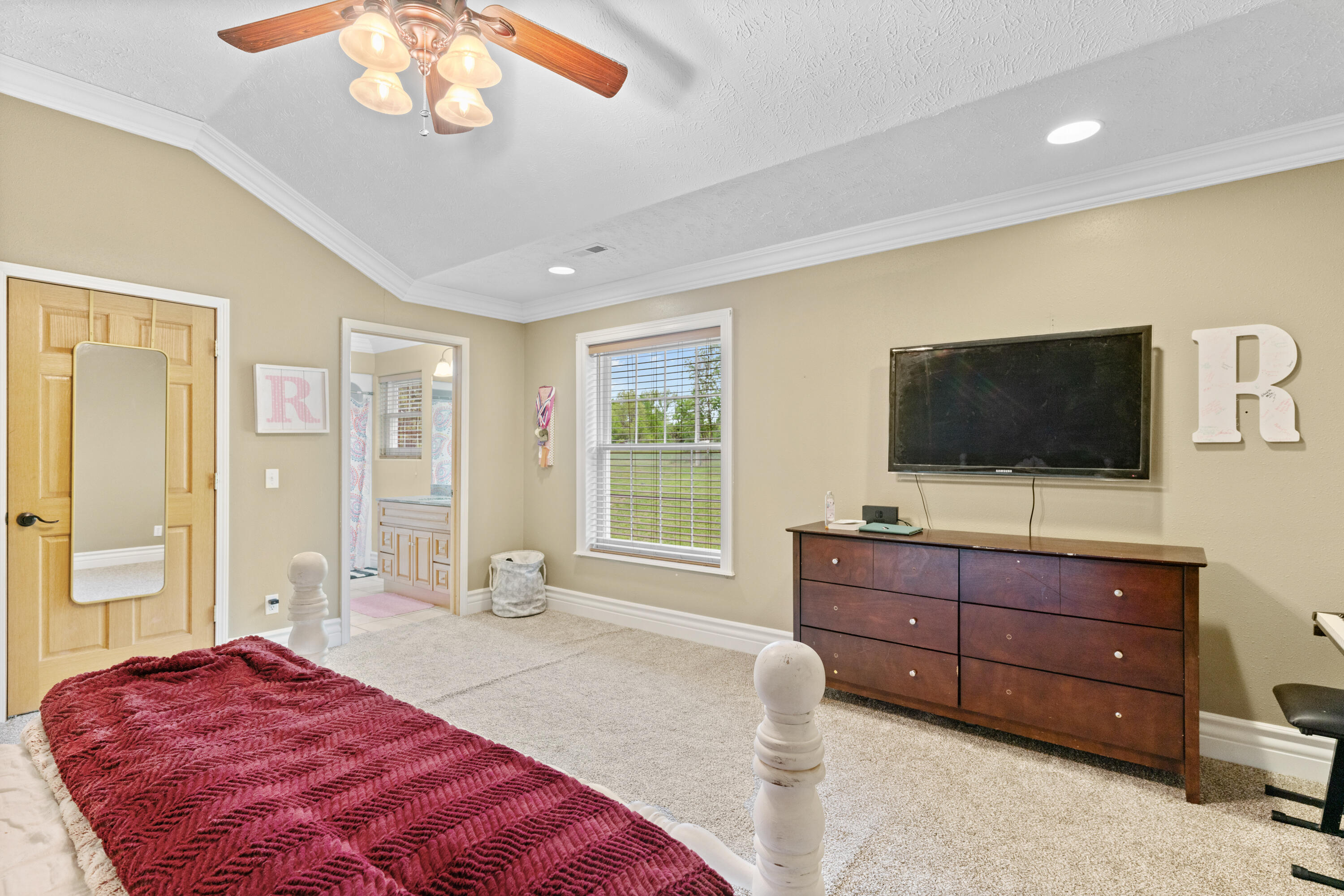 351 Deer Run Property Photo 31