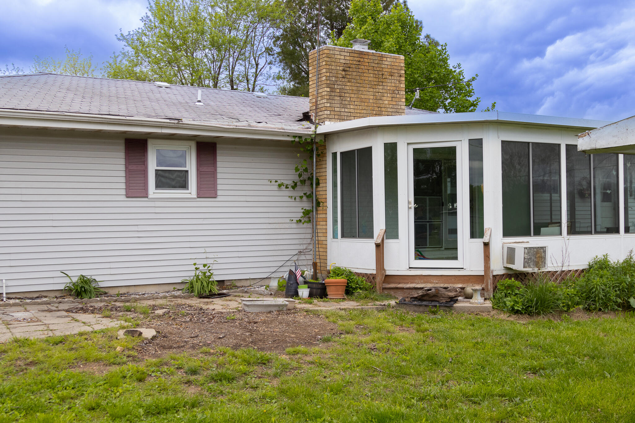 38 Martin Ln Property Photo 18