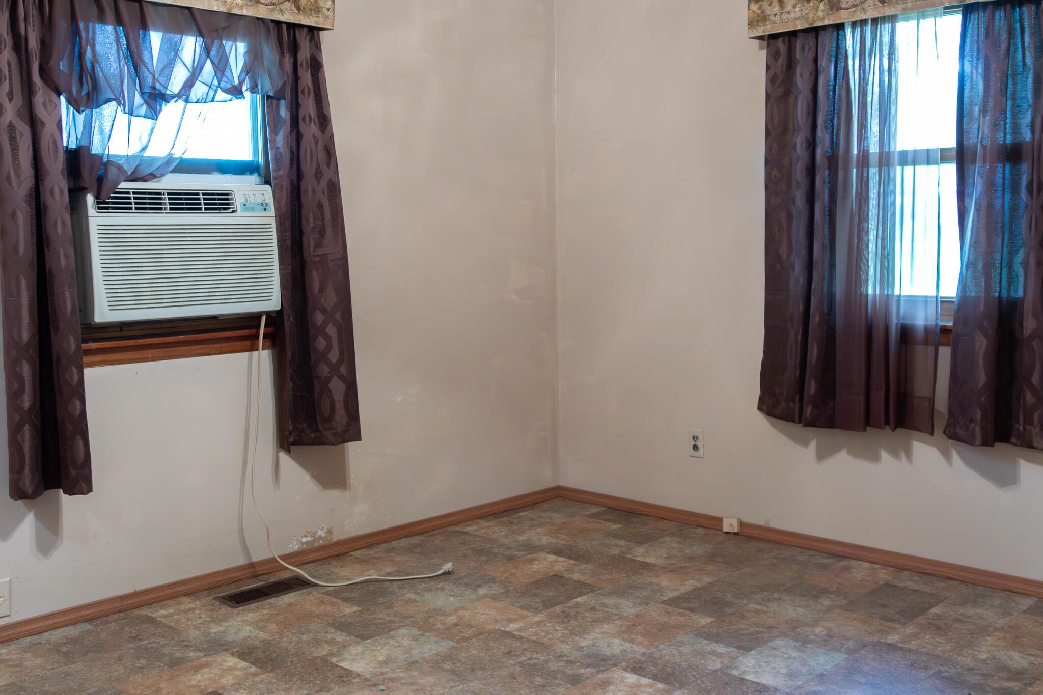 38 Martin Ln Property Photo 46