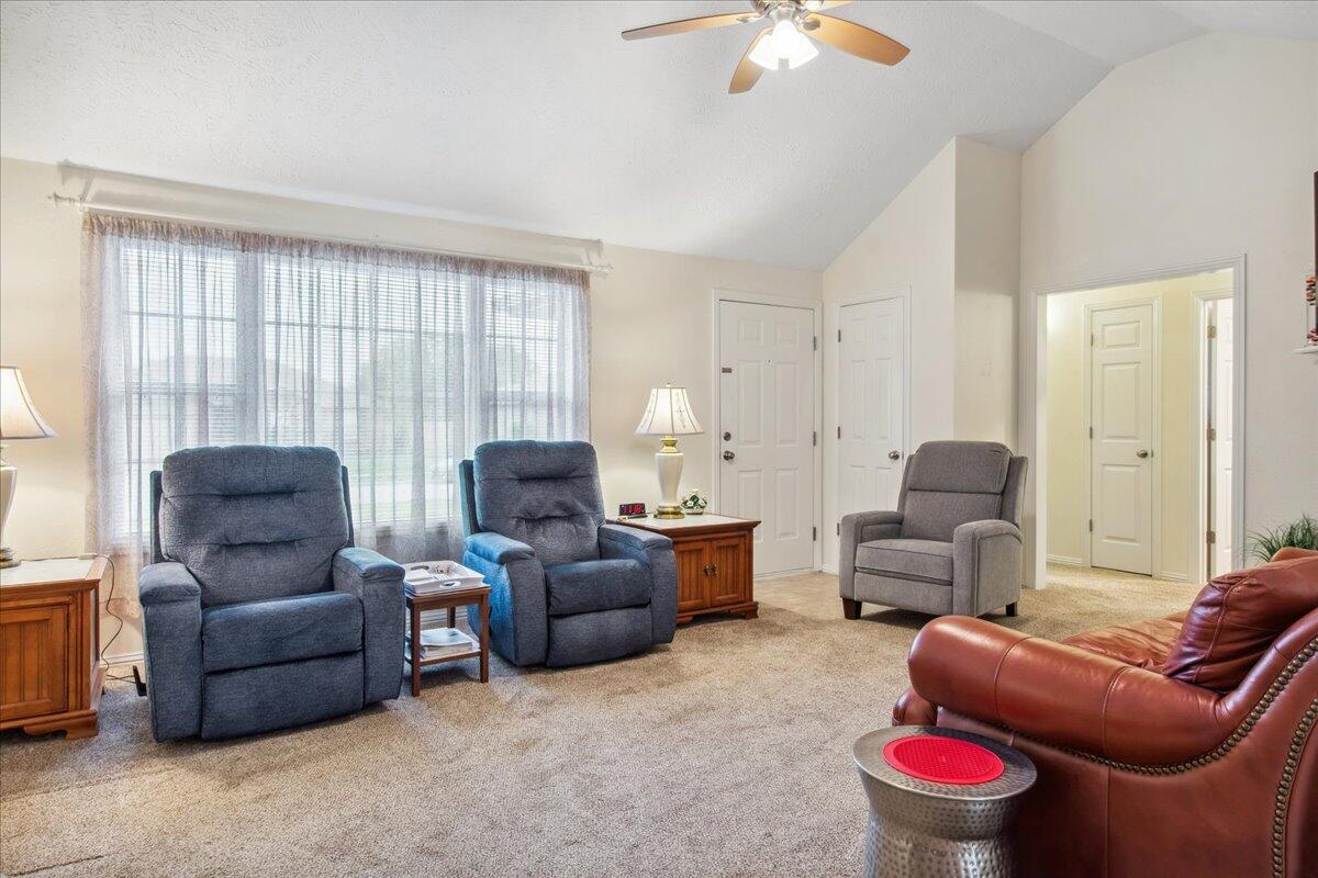 516 Loblolly Avenue Property Photo 5