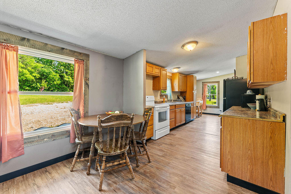 2749 Route K South Property Photo 13