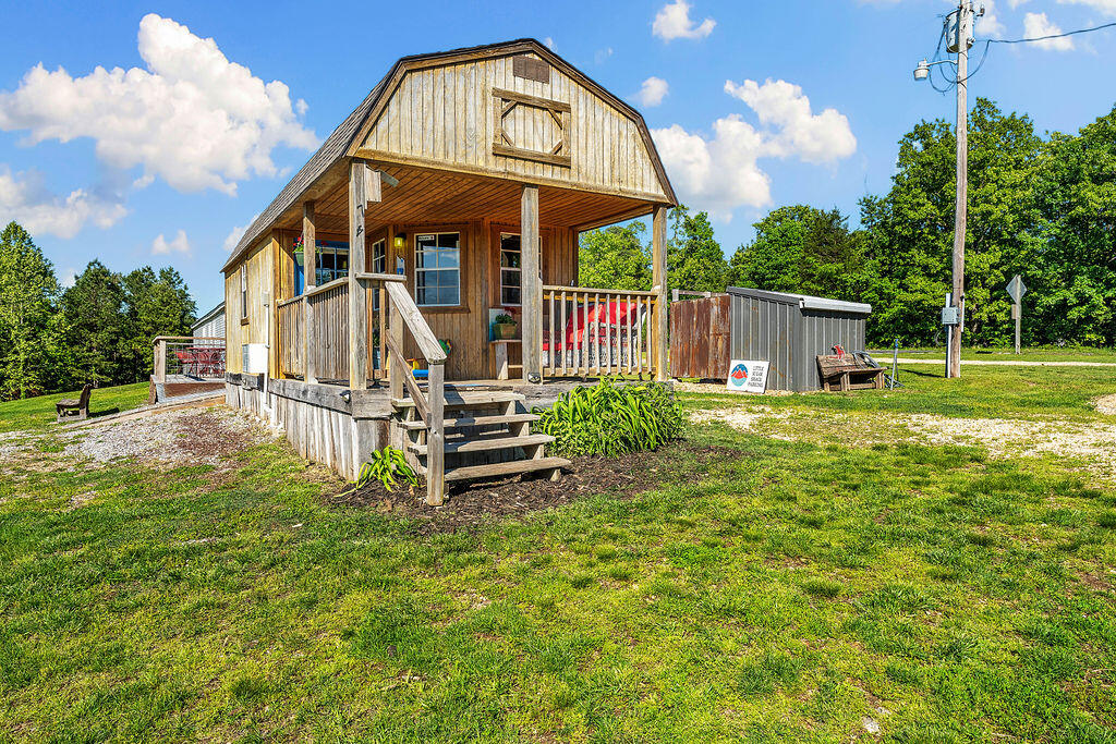 2749 Route K South Property Photo 32