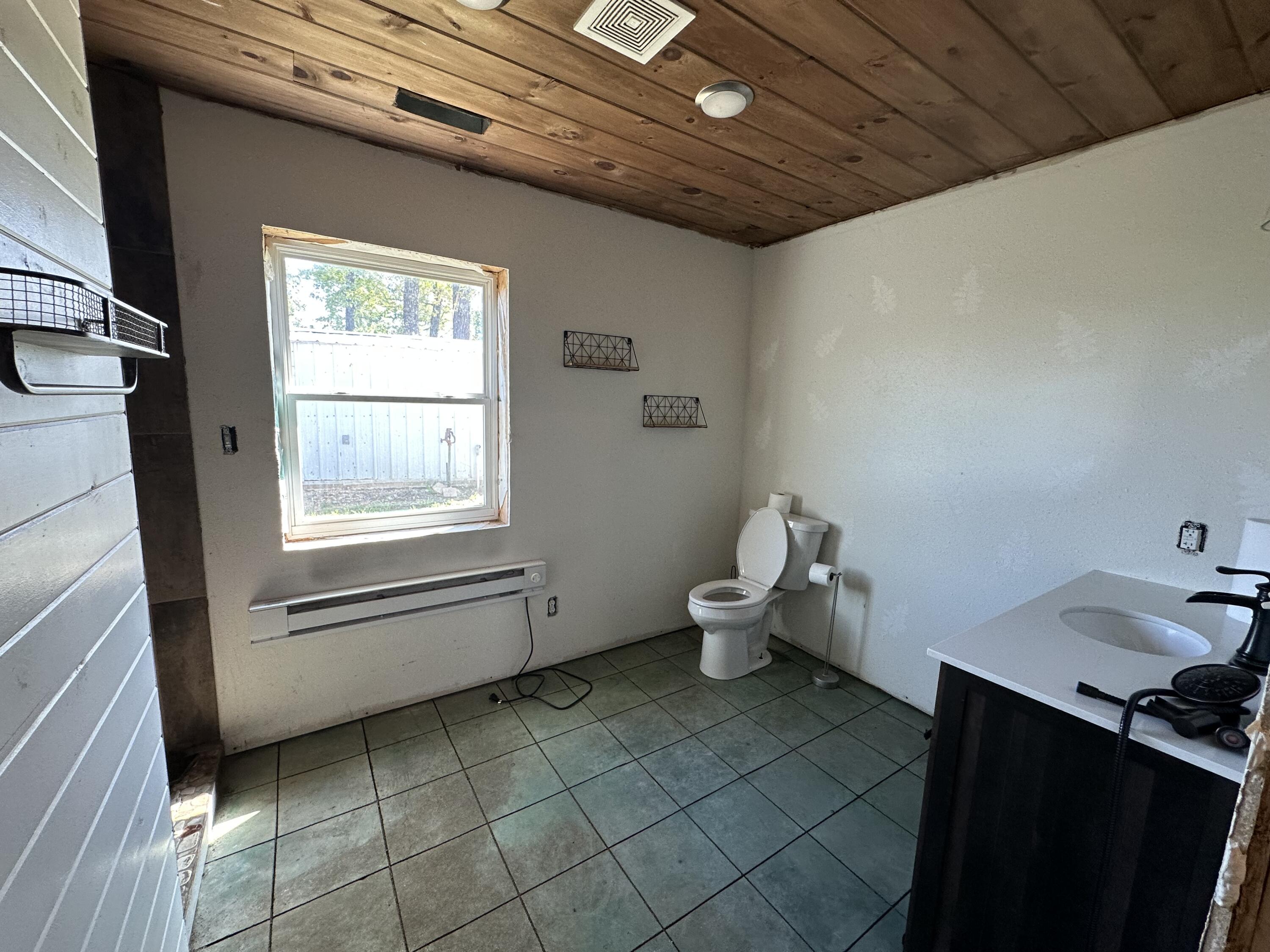 8065 Gourley Road Property Photo 8