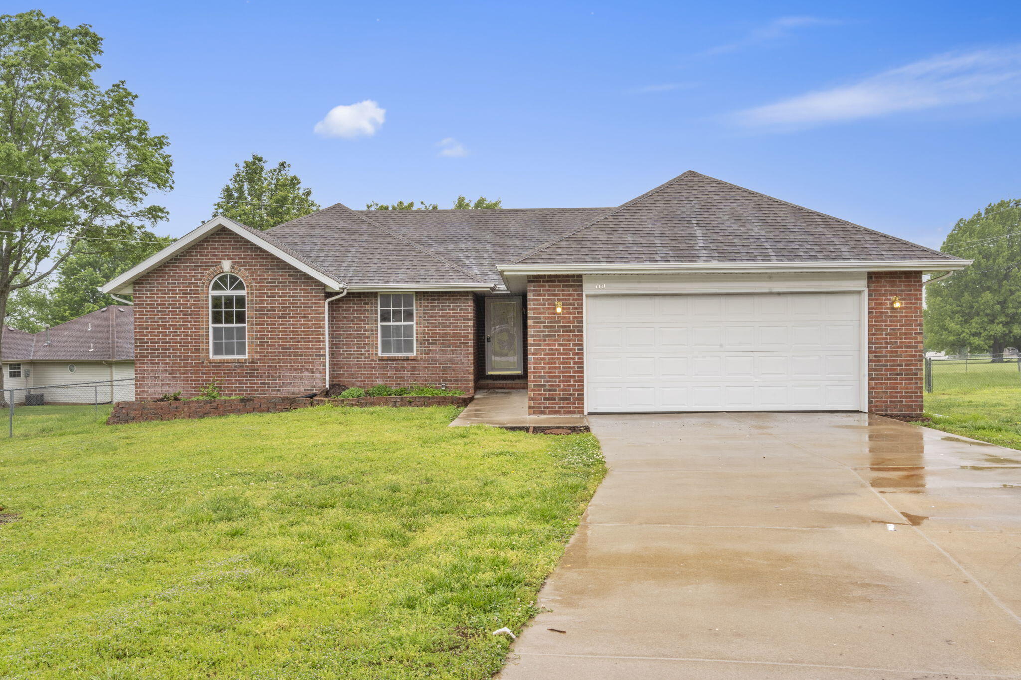 110 Fonda Lane Property Photo