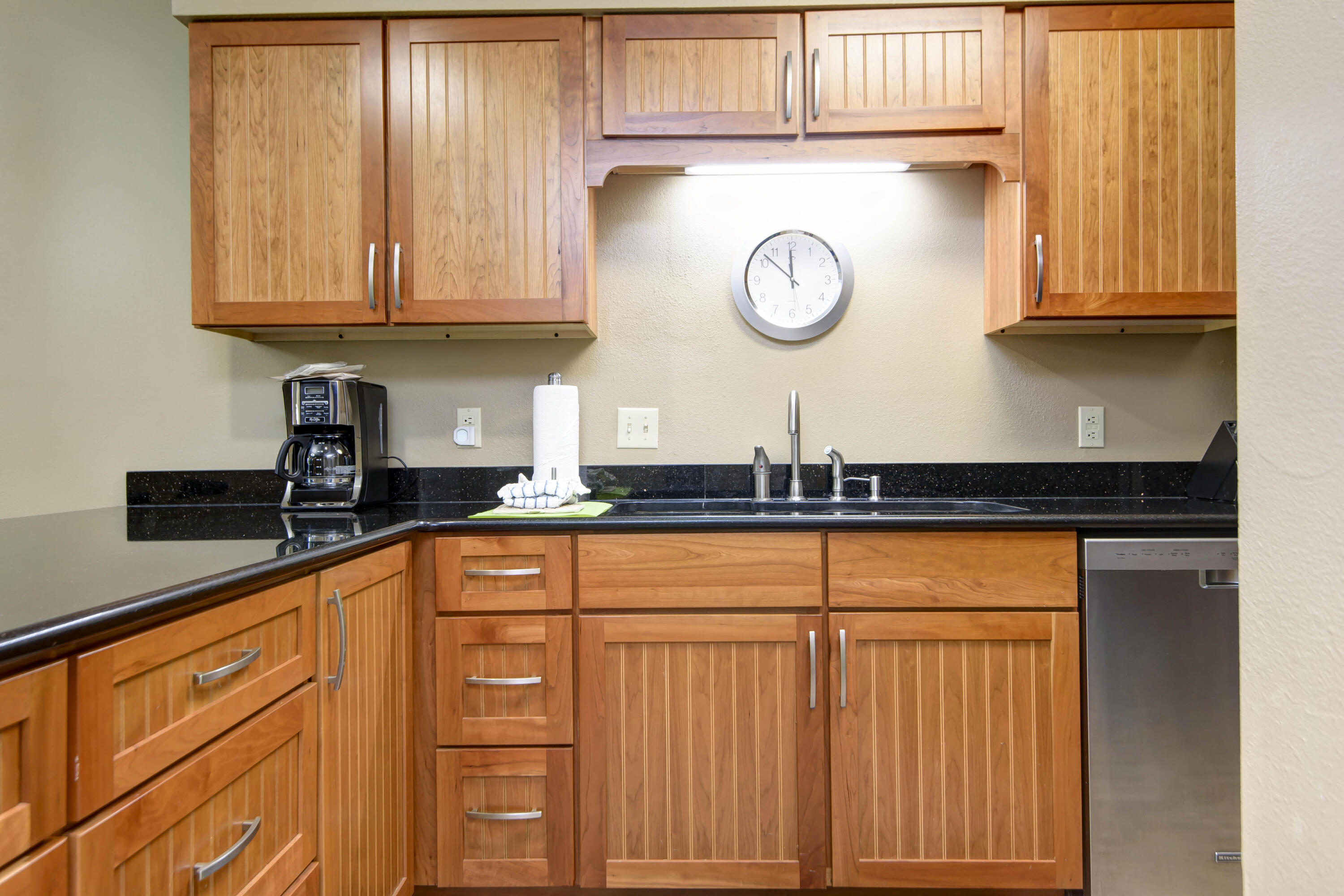 186 Bunker Ridge Drive Property Photo 7
