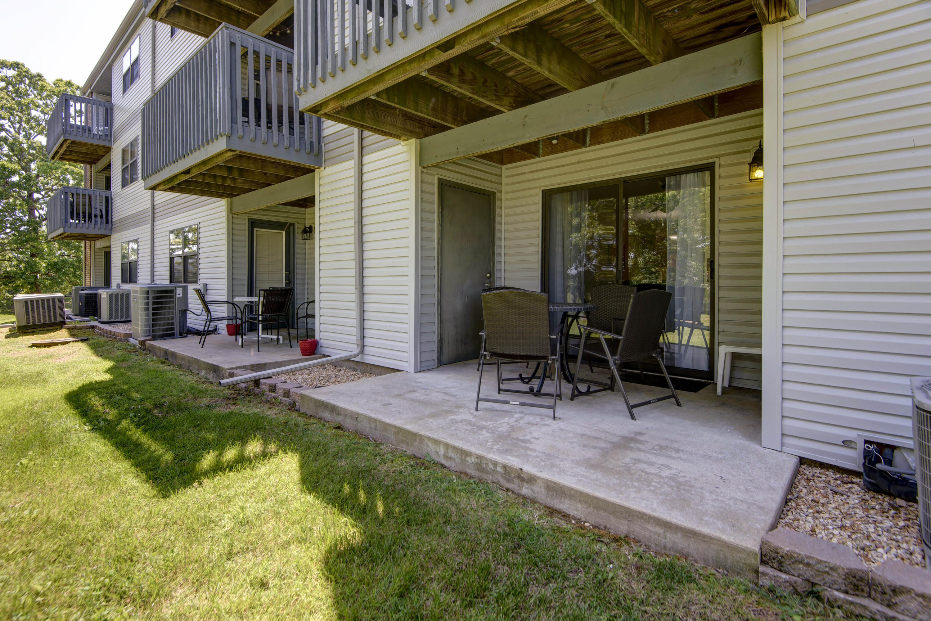 186 Bunker Ridge Drive Property Photo 23