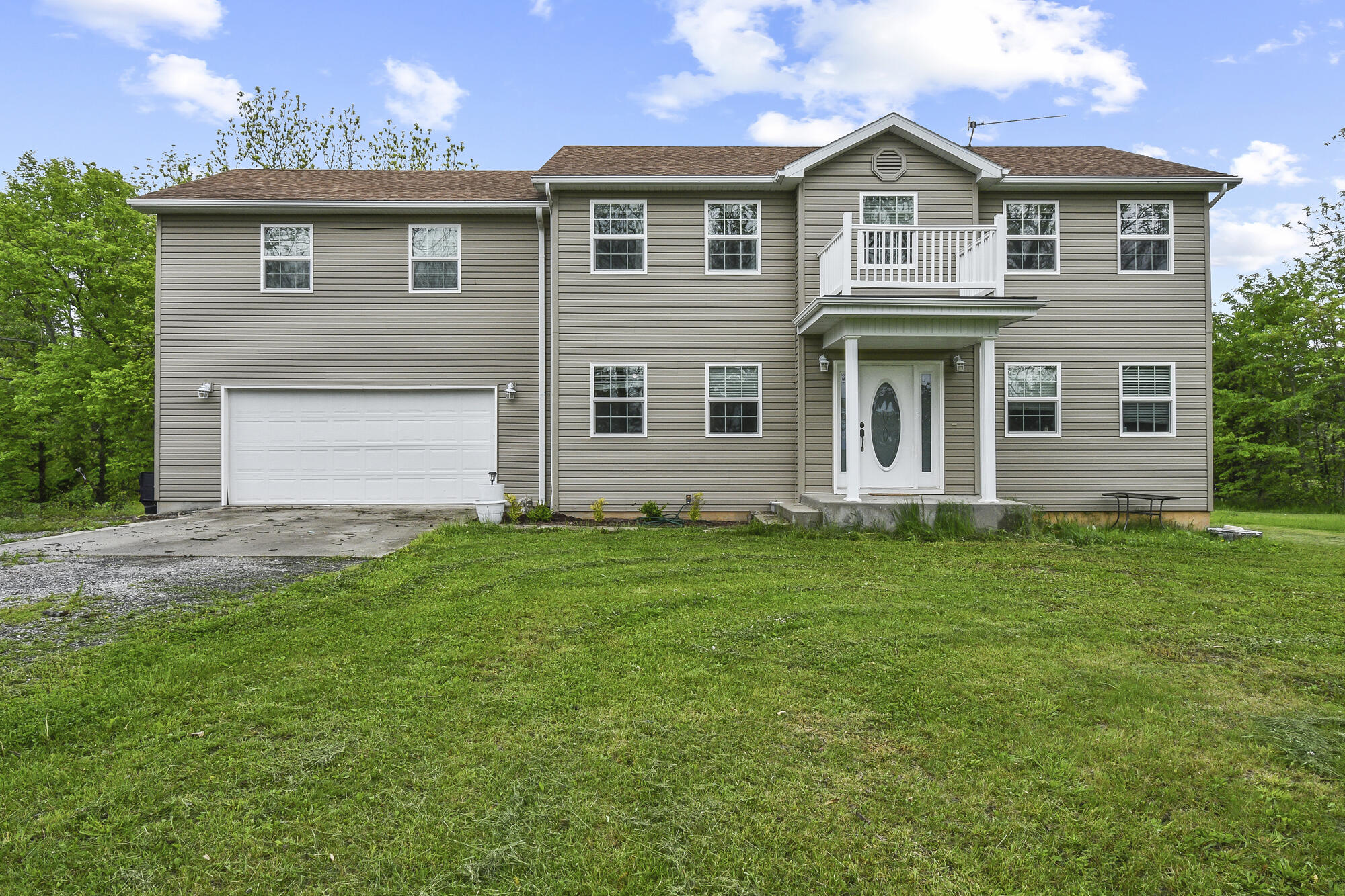 6440 State Highway B Property Photo