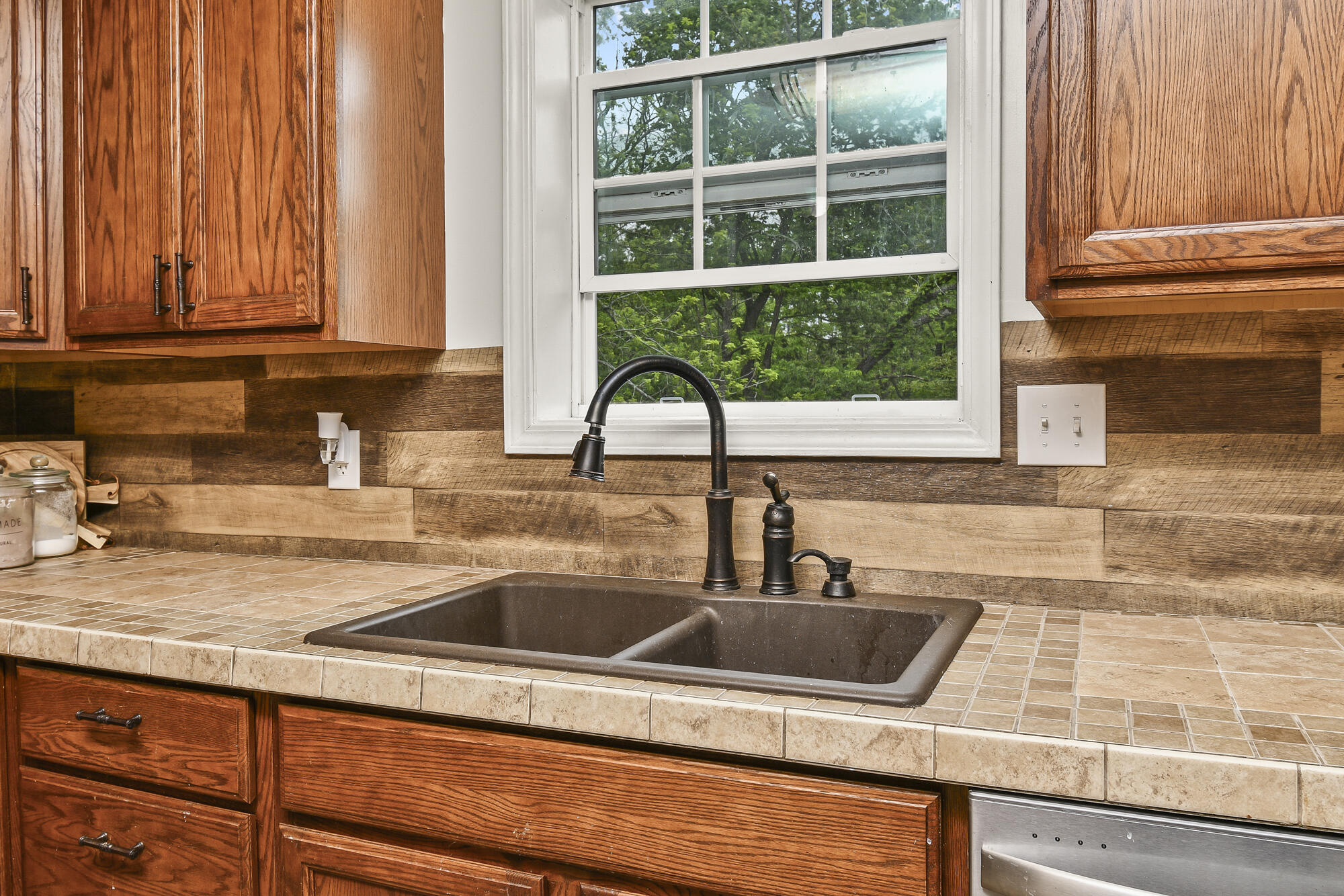 6440 State Highway B Property Photo 14