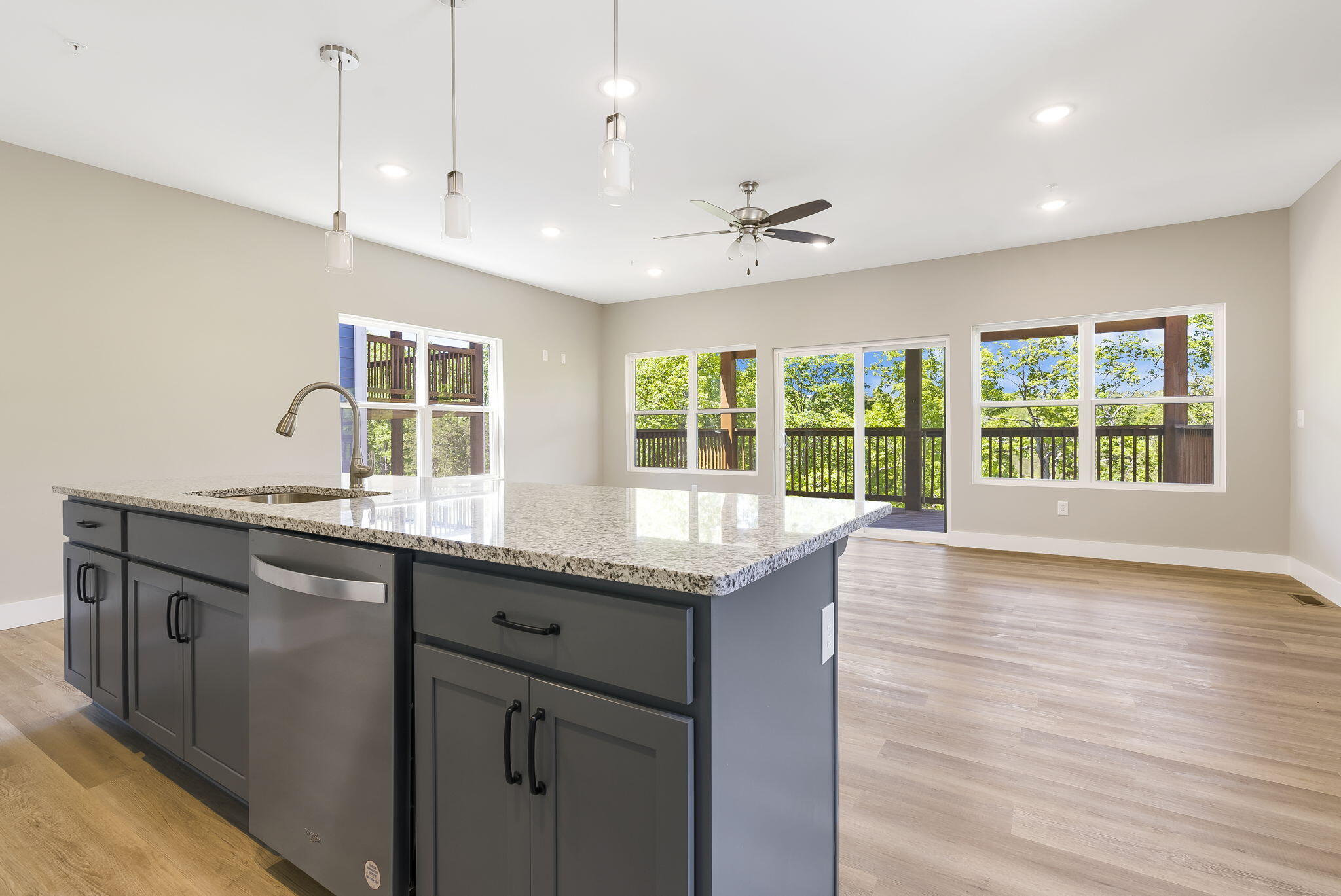 72 David Shawn Drive Property Photo 14