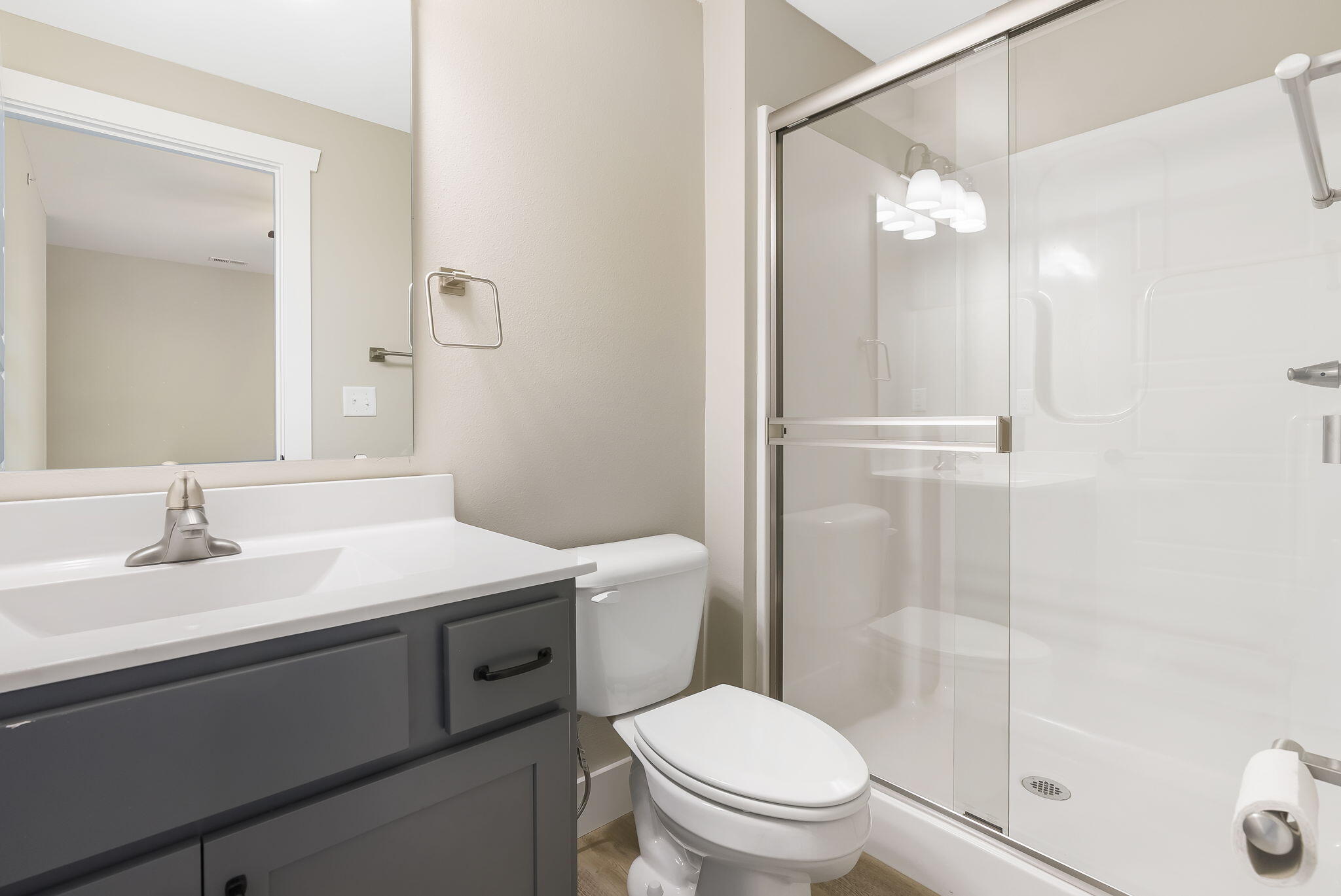 72 David Shawn Drive Property Photo 27