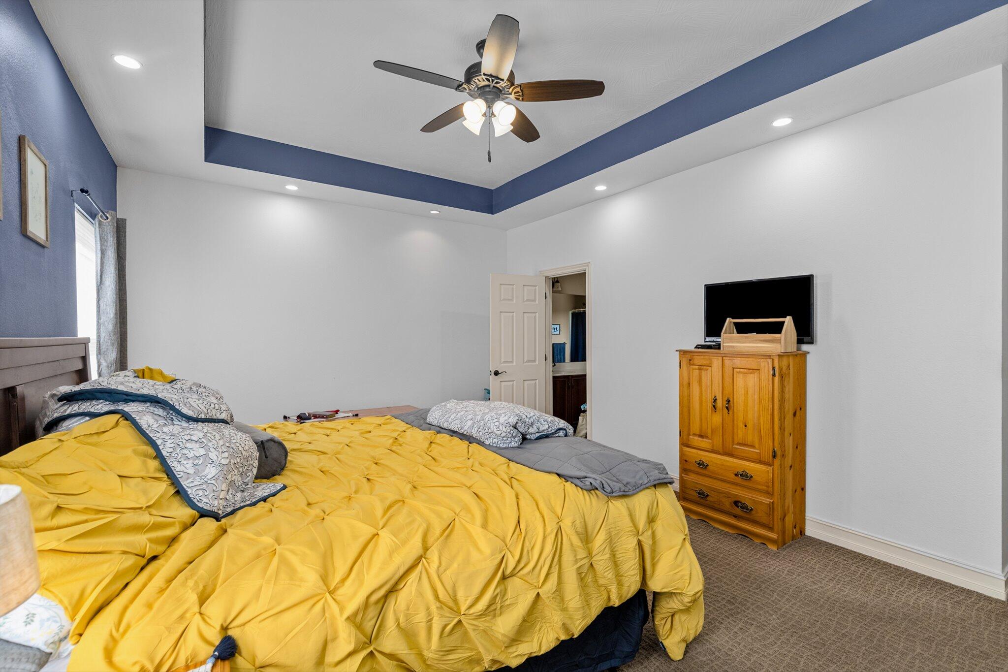 854 South Cobble Creek Boulevard Property Photo 25