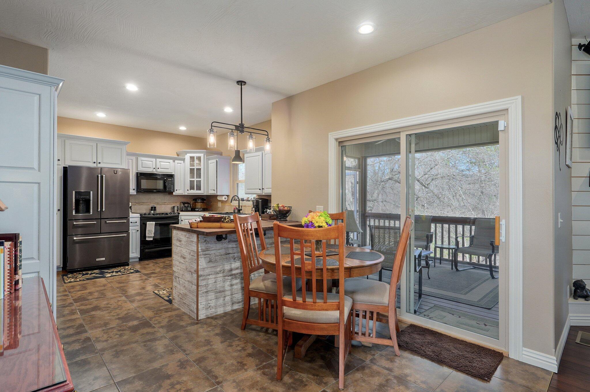 847 North Grapevine Road Property Photo 10