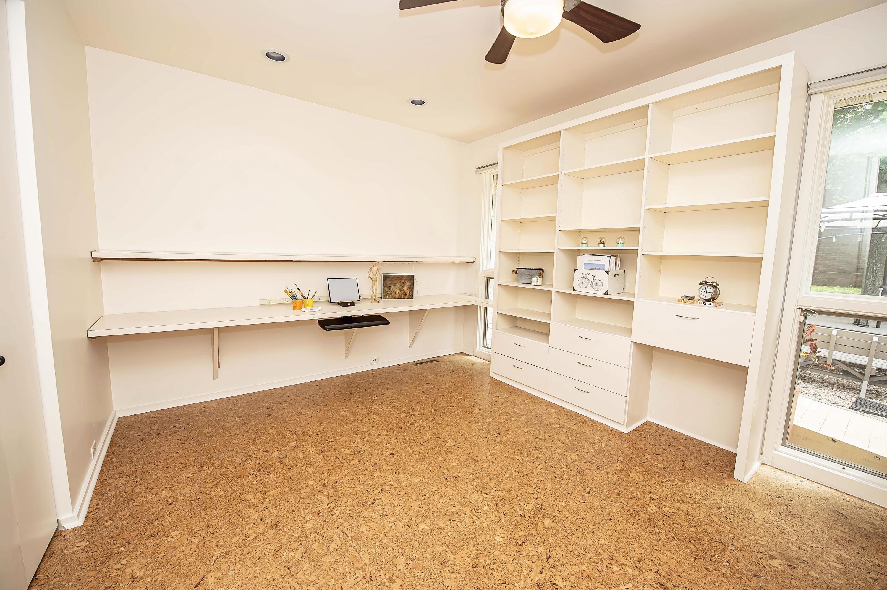 3150 South Oak Avenue Property Photo 27