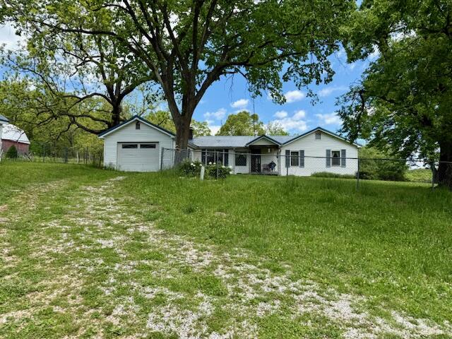 8493 Plum Valley Road Property Photo 4