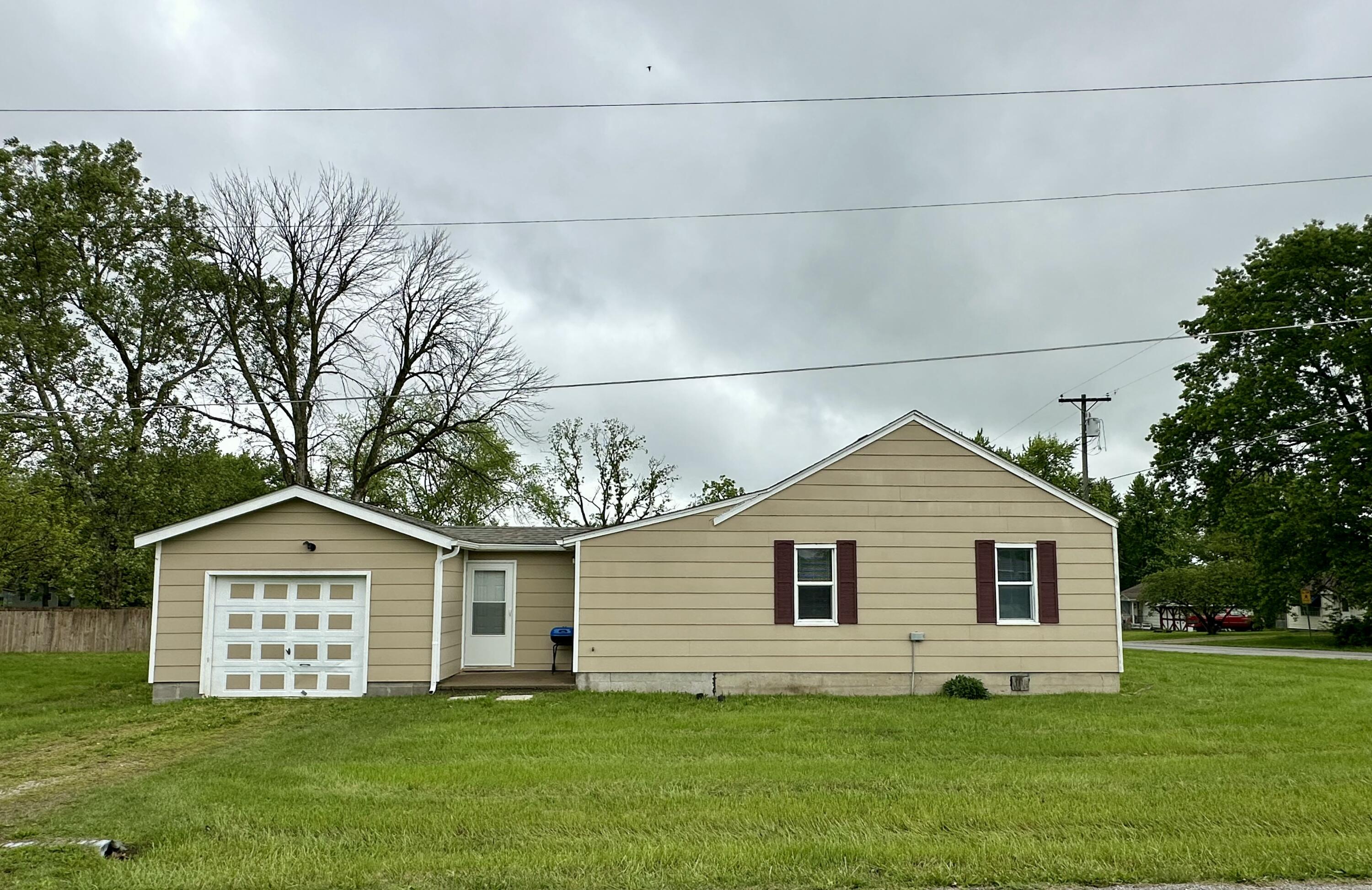 537 South Walnut Street Property Photo 16