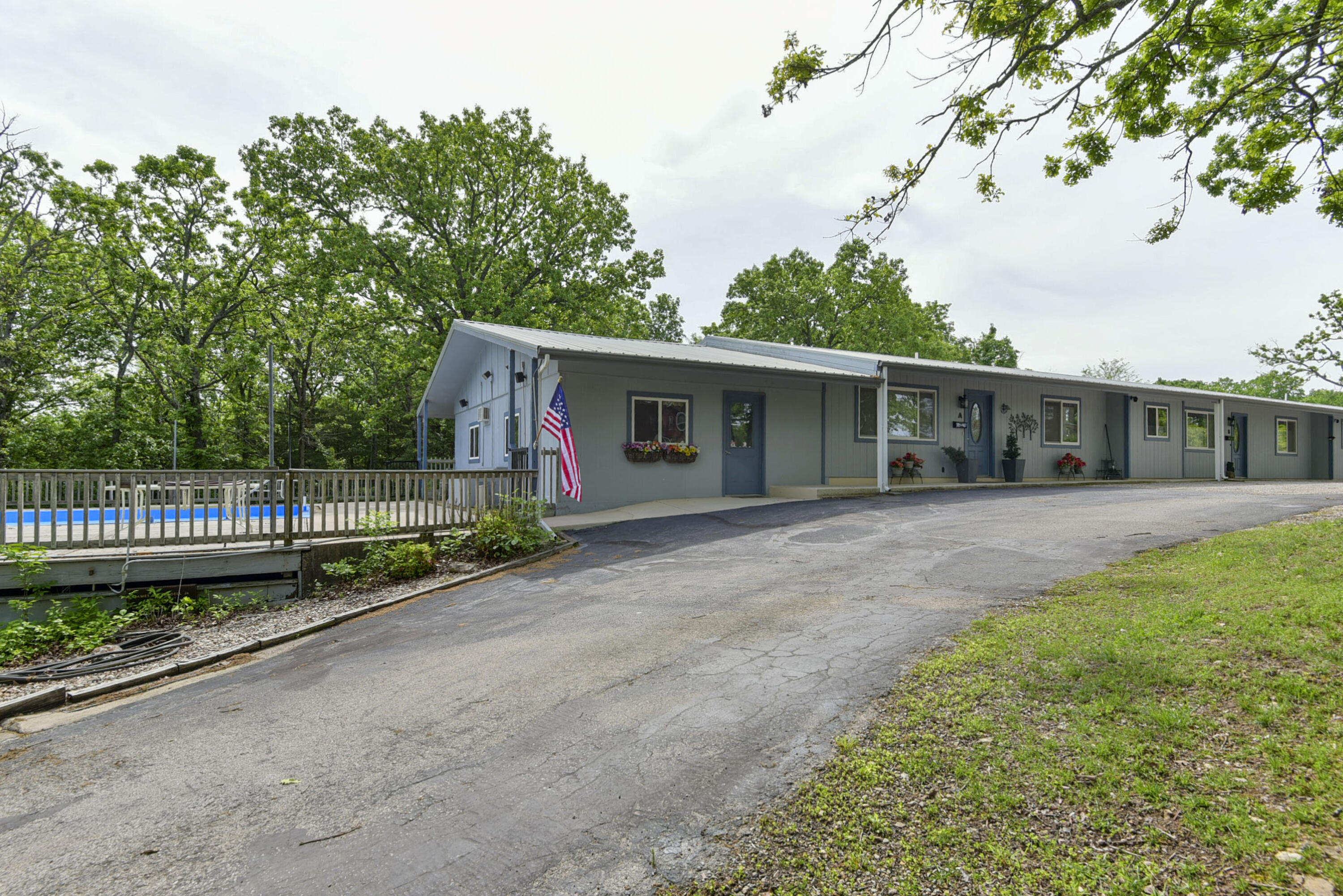 486 Campbell Point Road Property Photo 3