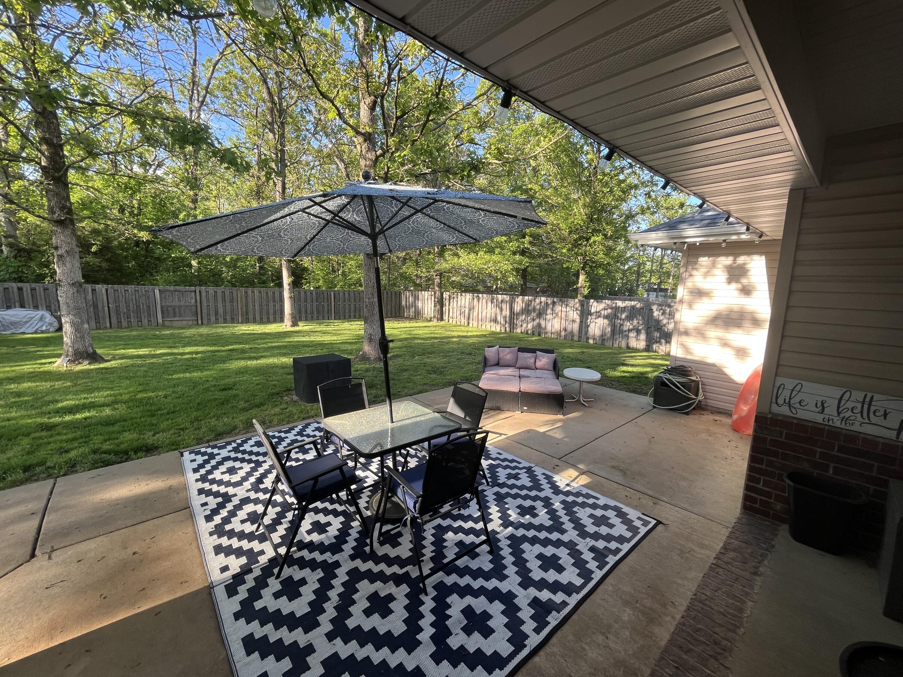1025 Nickolas Street Property Photo 27