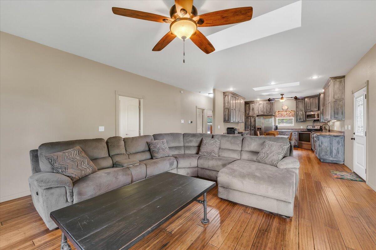 94 Elbert Road Property Photo 12