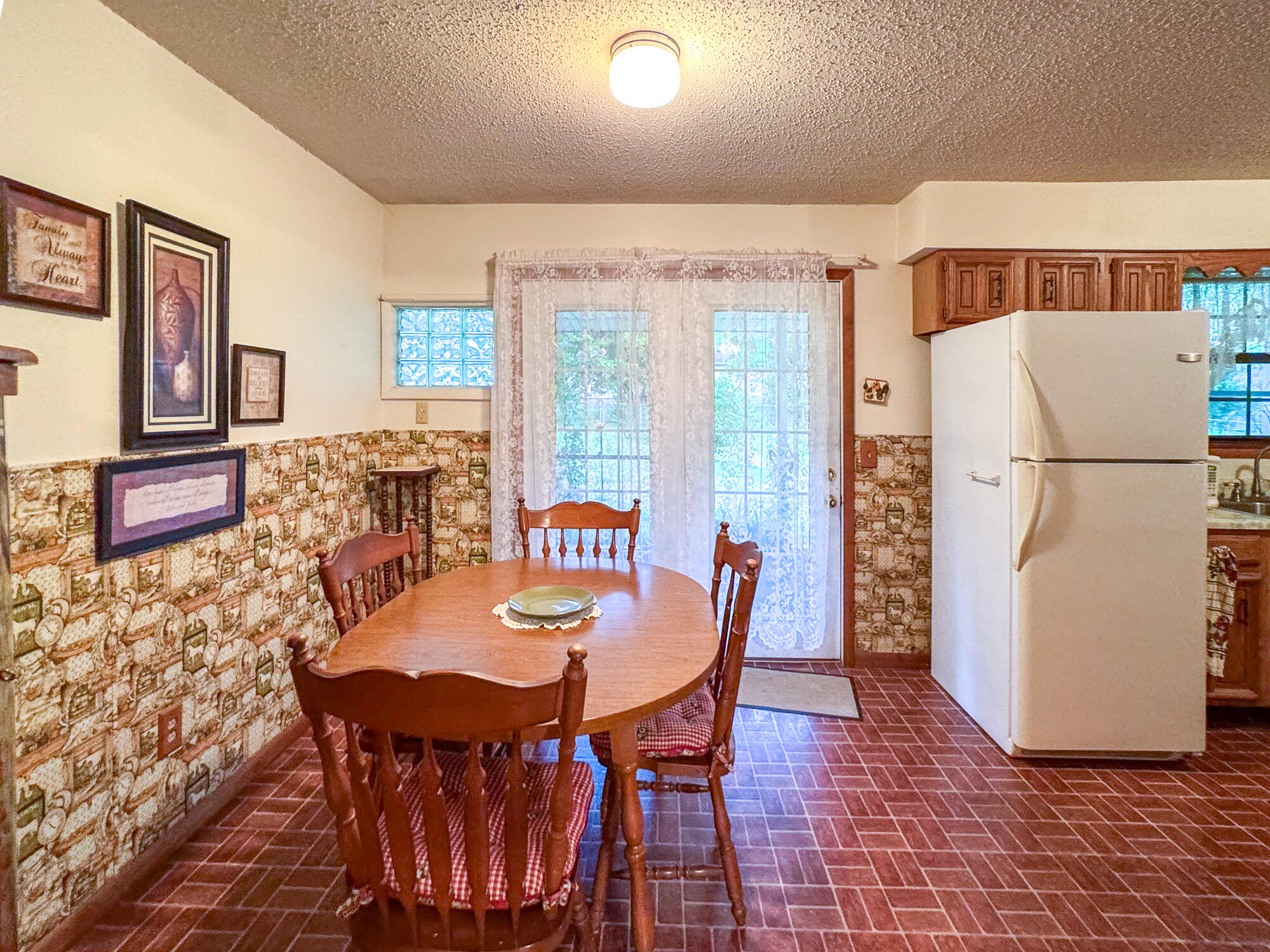 1450 4th Street Property Photo 14