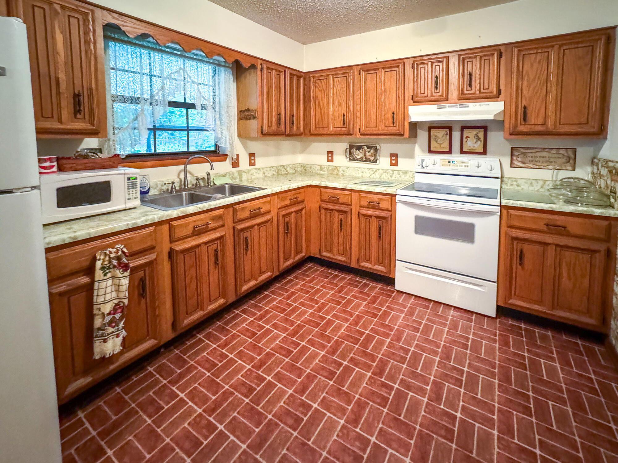 1450 4th Street Property Photo 16