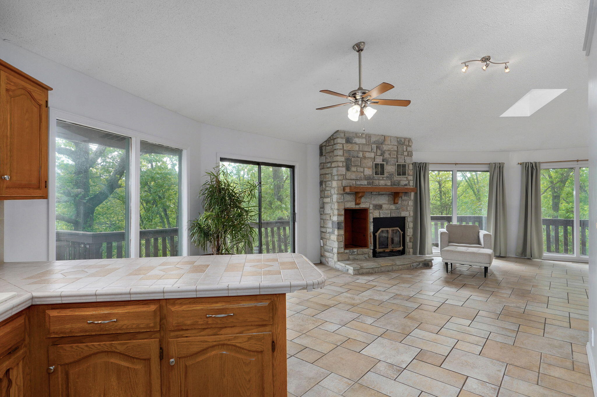 289 Serenity Ridge Road Property Photo 6
