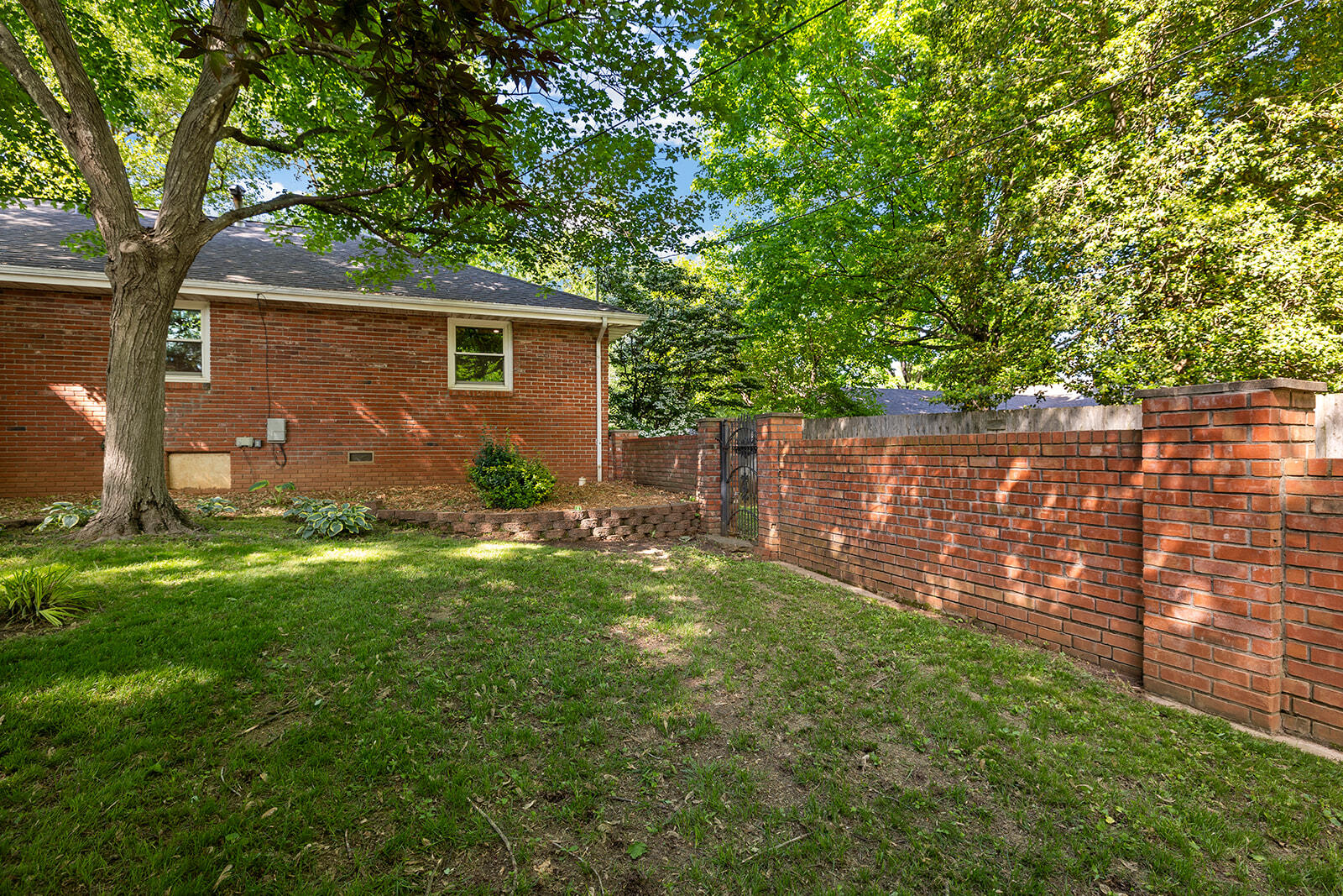 2658 East Corona Circle Property Photo 45