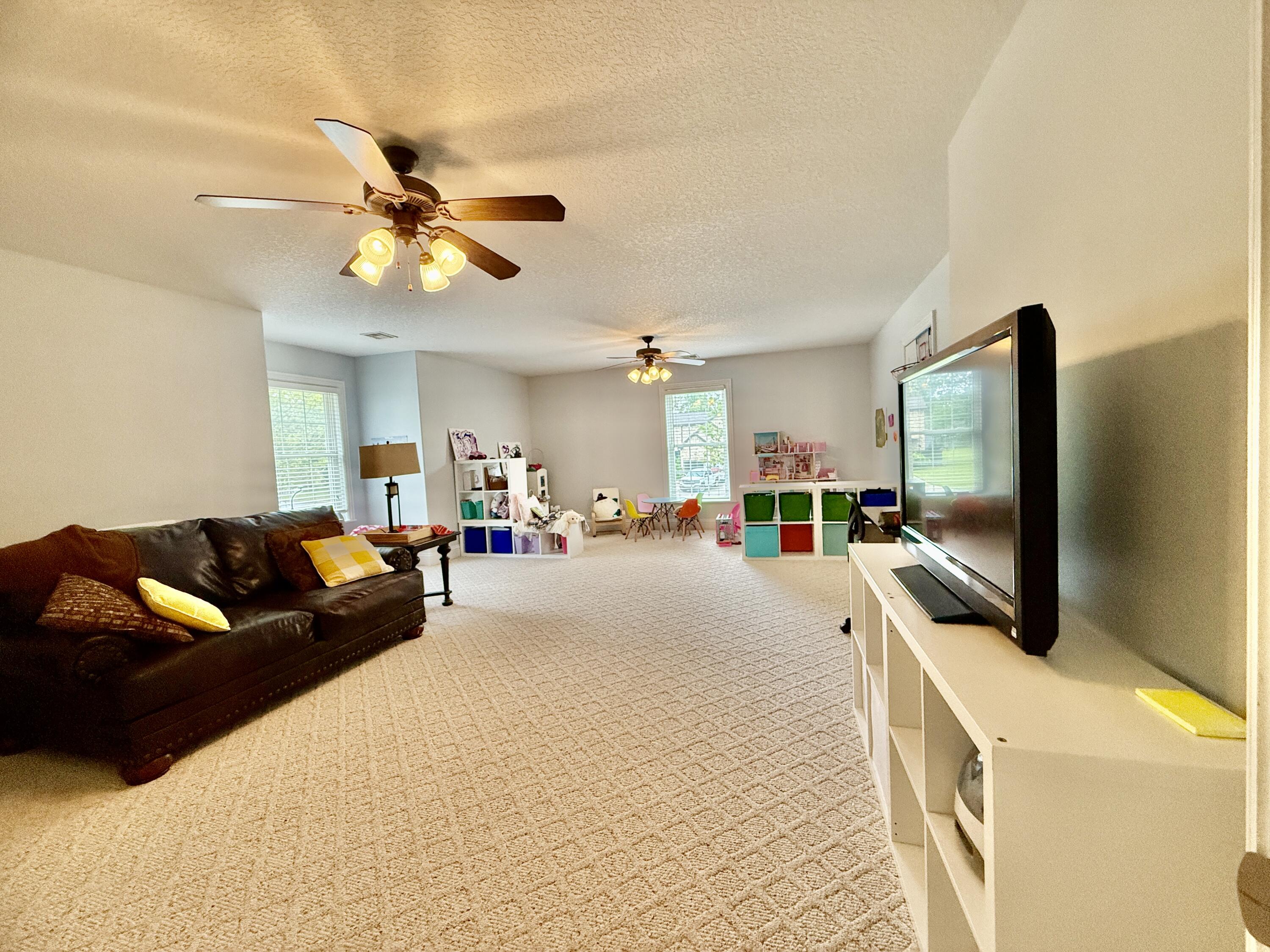 1911 Sherry Lea Drive Property Photo 19