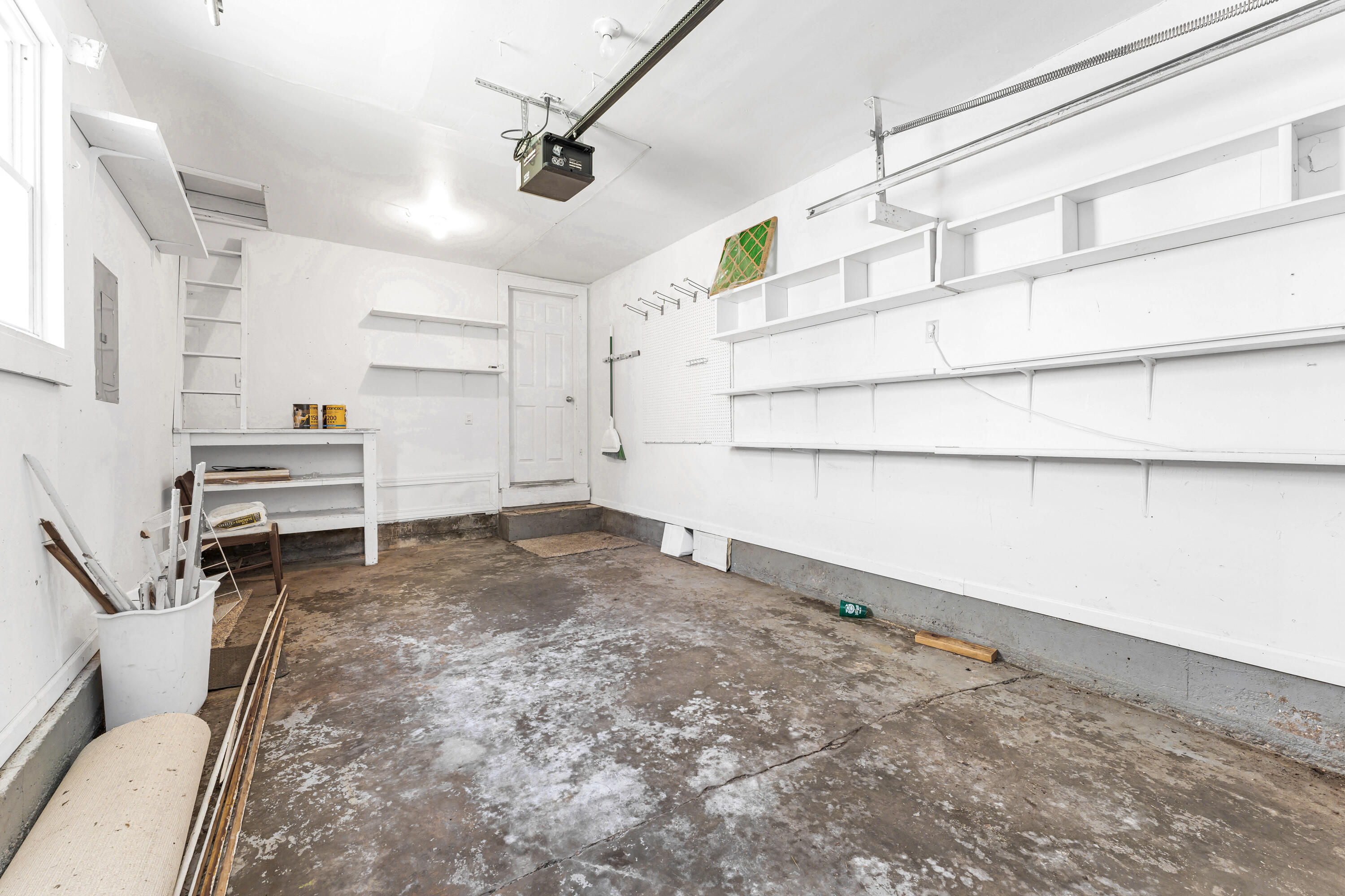 1606 North Waverly Avenue Property Photo 21