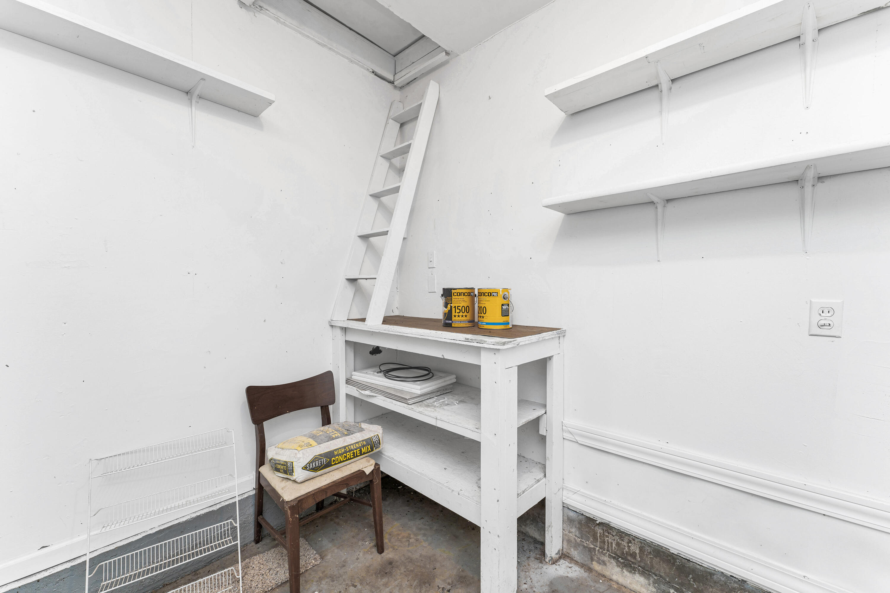 1606 North Waverly Avenue Property Photo 22