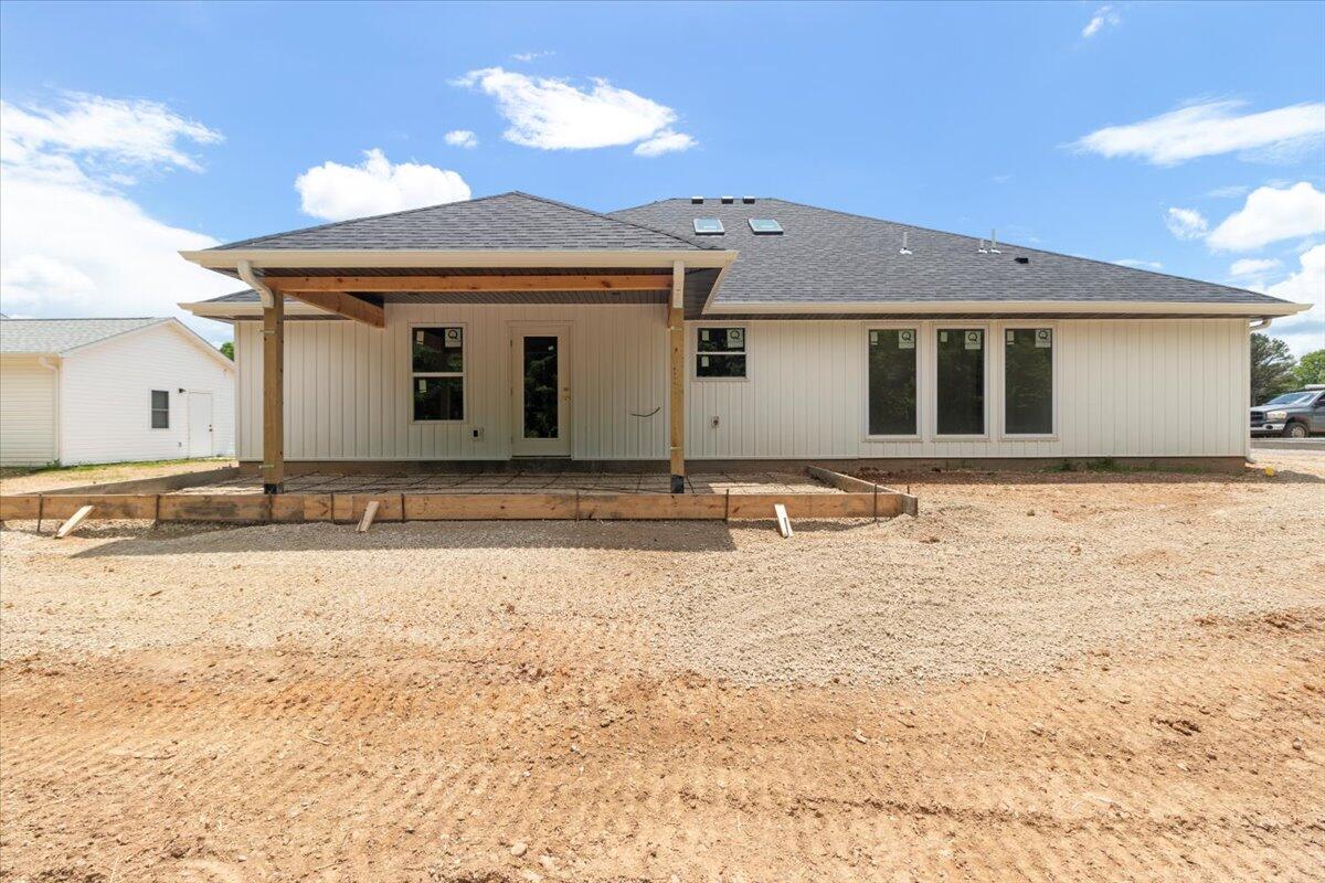 2405 Deatherage Avenue Property Photo 4