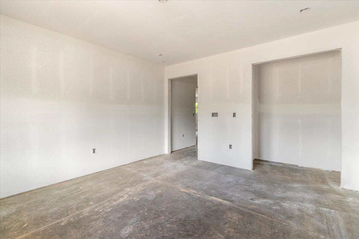 2405 Deatherage Avenue Property Photo 14