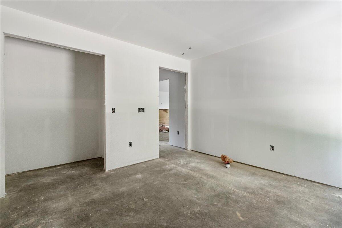 2405 Deatherage Avenue Property Photo 16