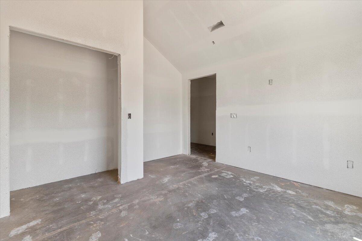 2405 Deatherage Avenue Property Photo 17