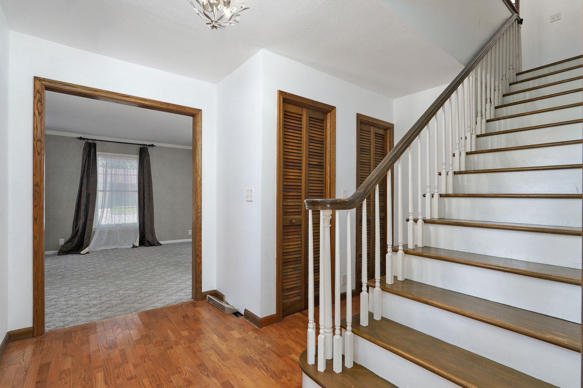 612 East Glendale Street Property Photo 26