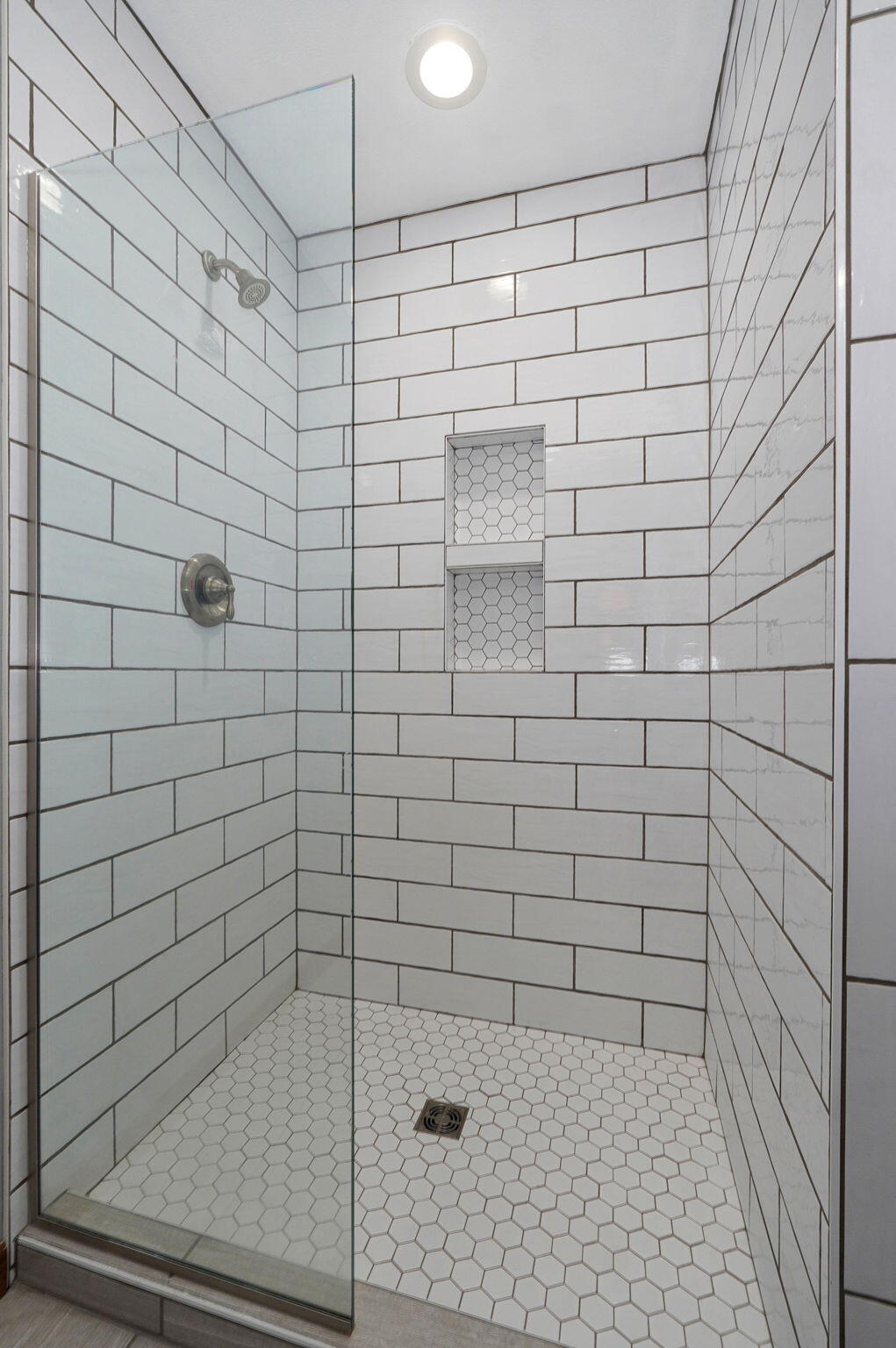 612 East Glendale Street Property Photo 33