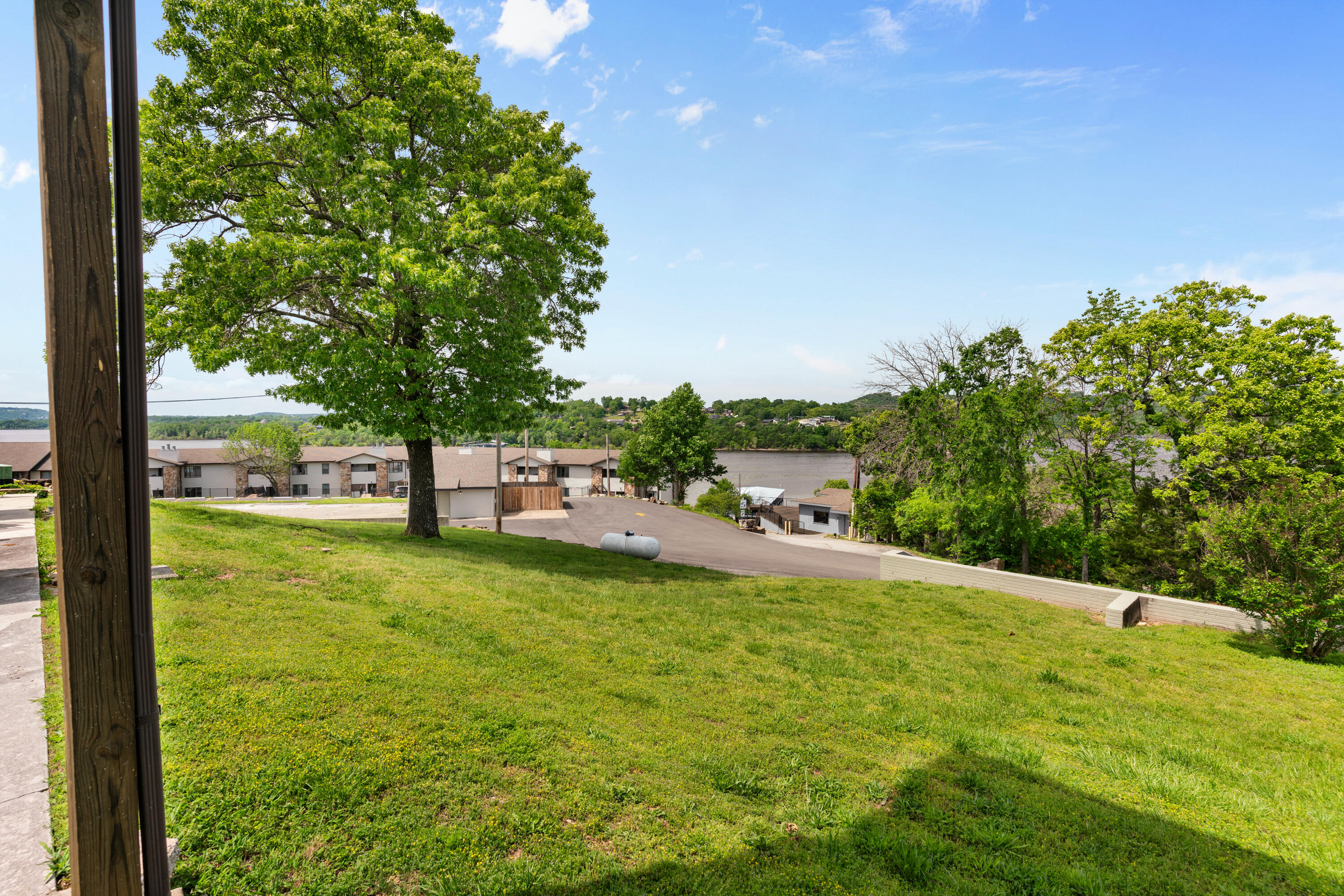 100 Getaway Circle Property Photo 22