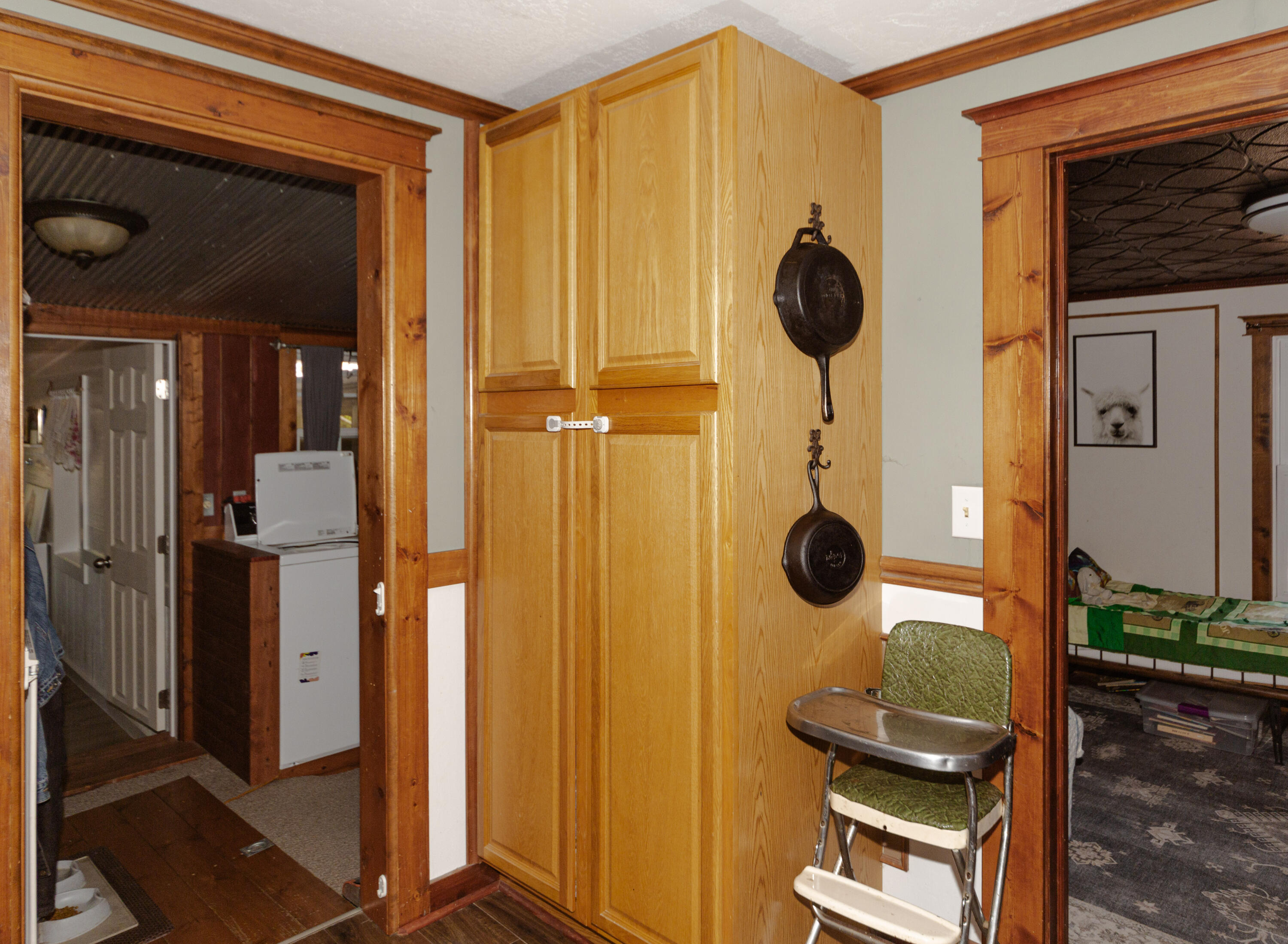 111 West Olive Street Property Photo 11