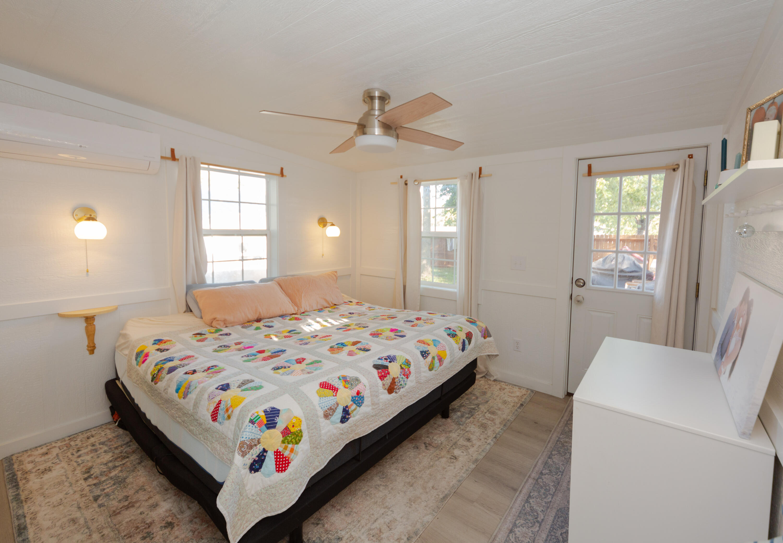 111 West Olive Street Property Photo 20