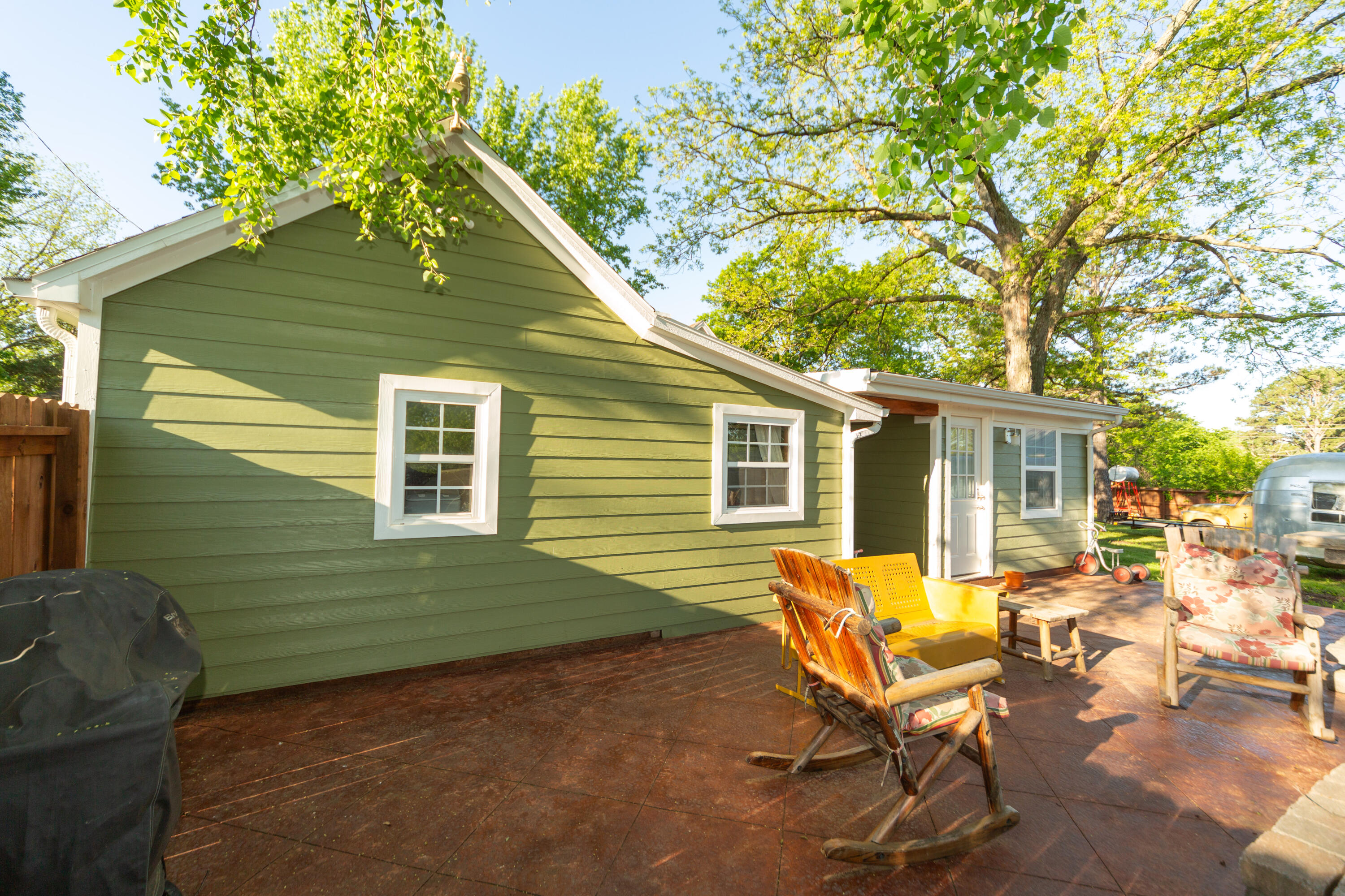 111 West Olive Street Property Photo 46