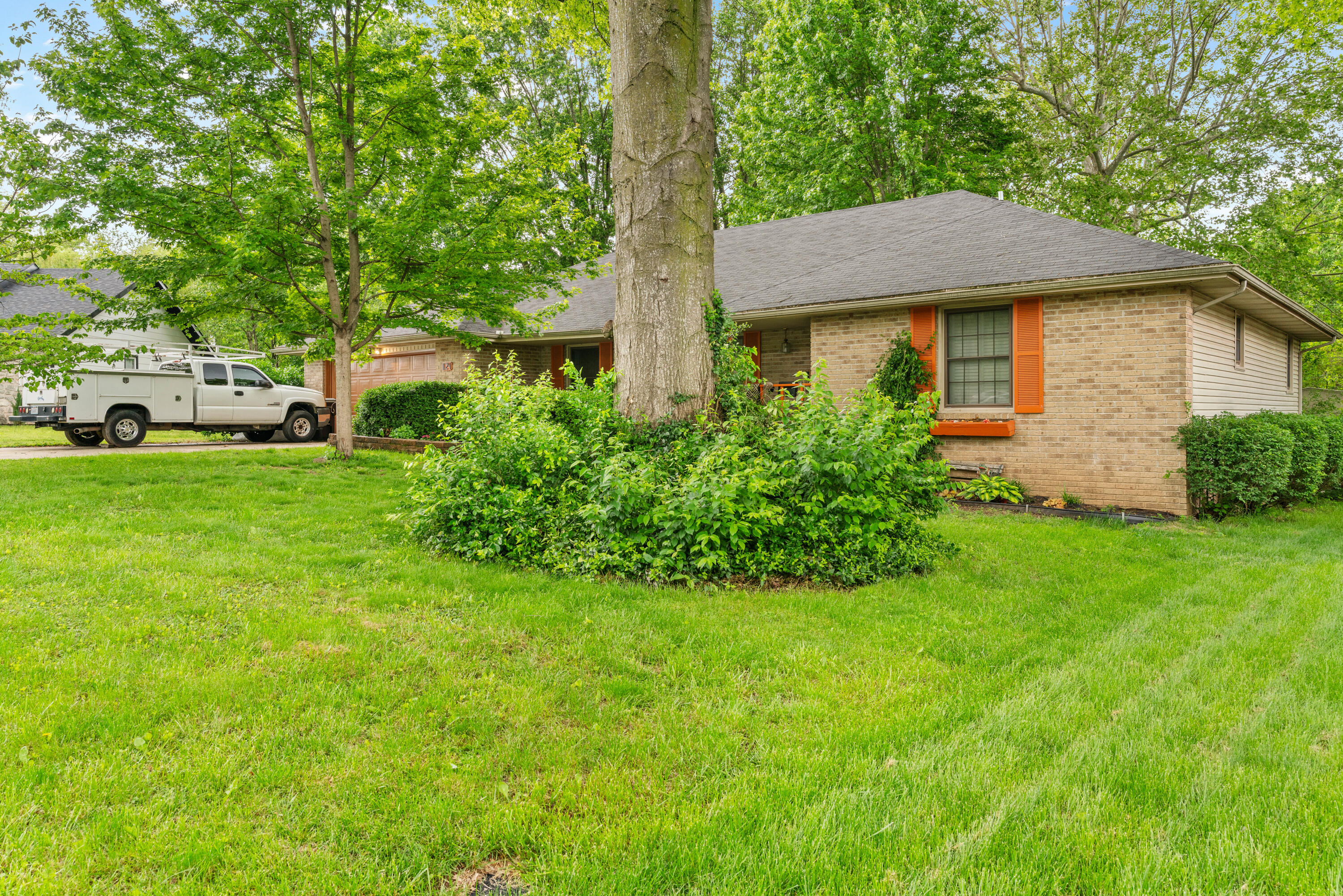 1124 West Swan Street Property Photo 2