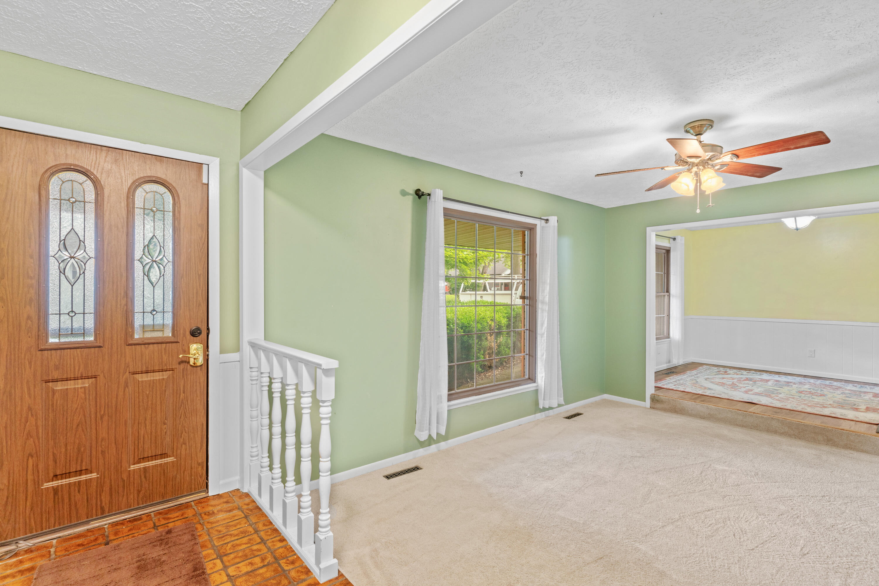1124 West Swan Street Property Photo 5