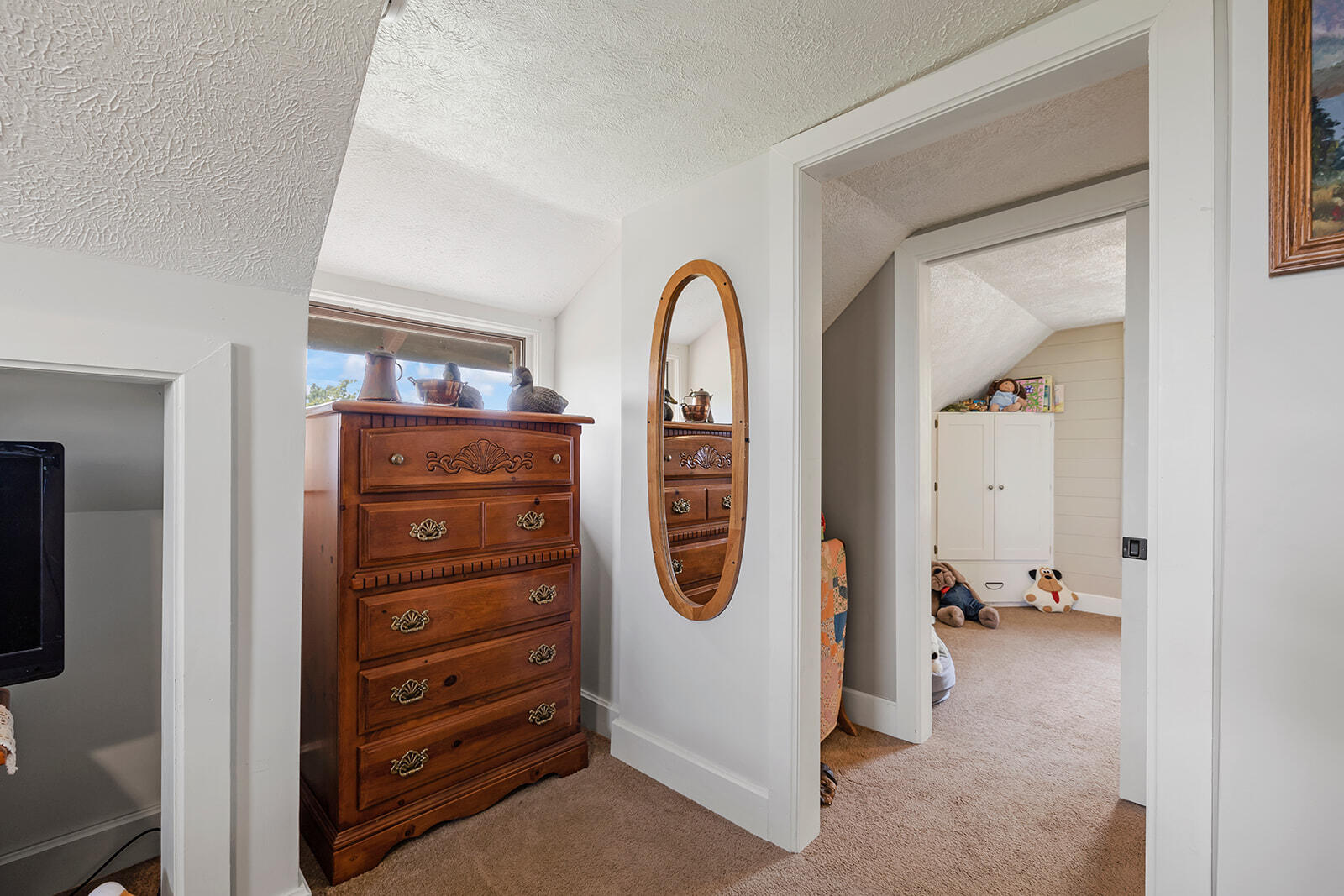 9099 Holly Property Photo 16