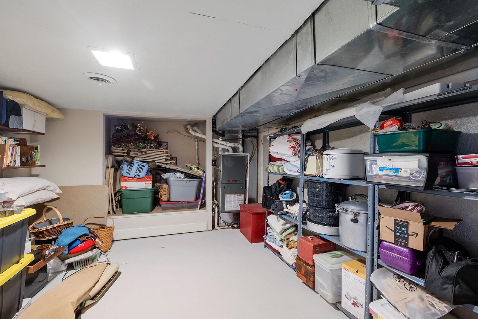 9099 Holly Property Photo 35