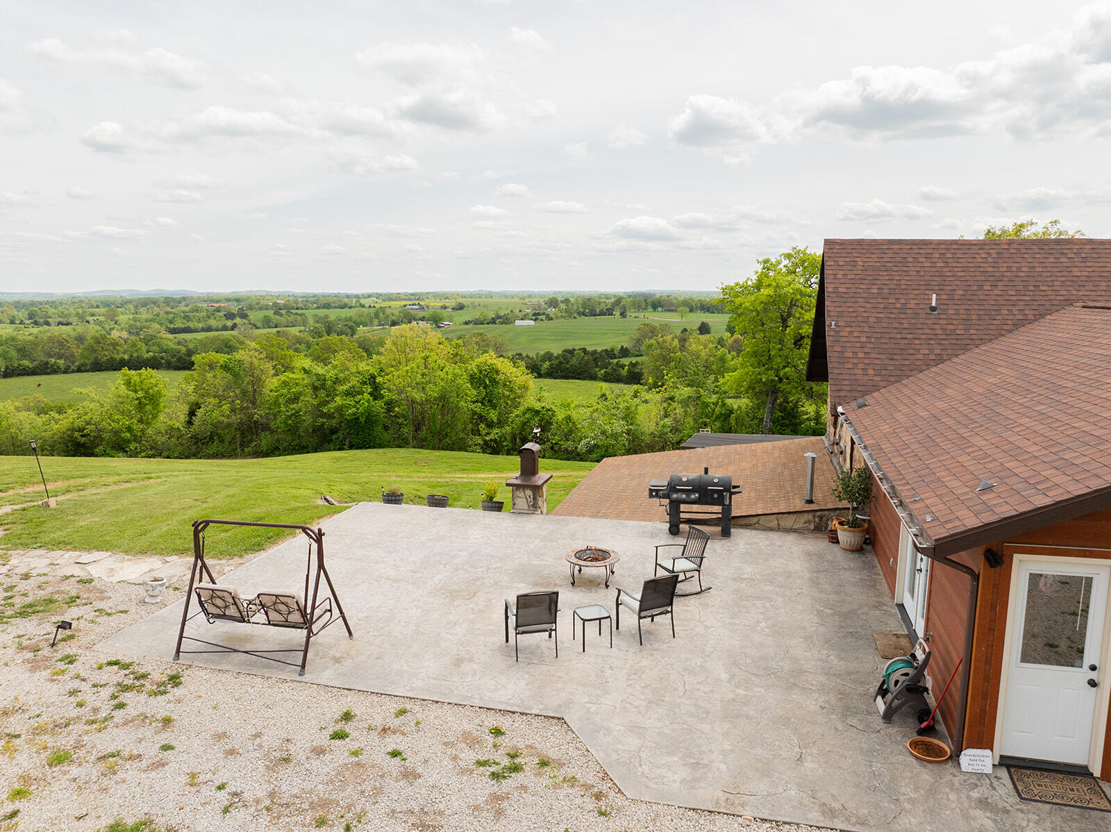9099 Holly Property Photo 56