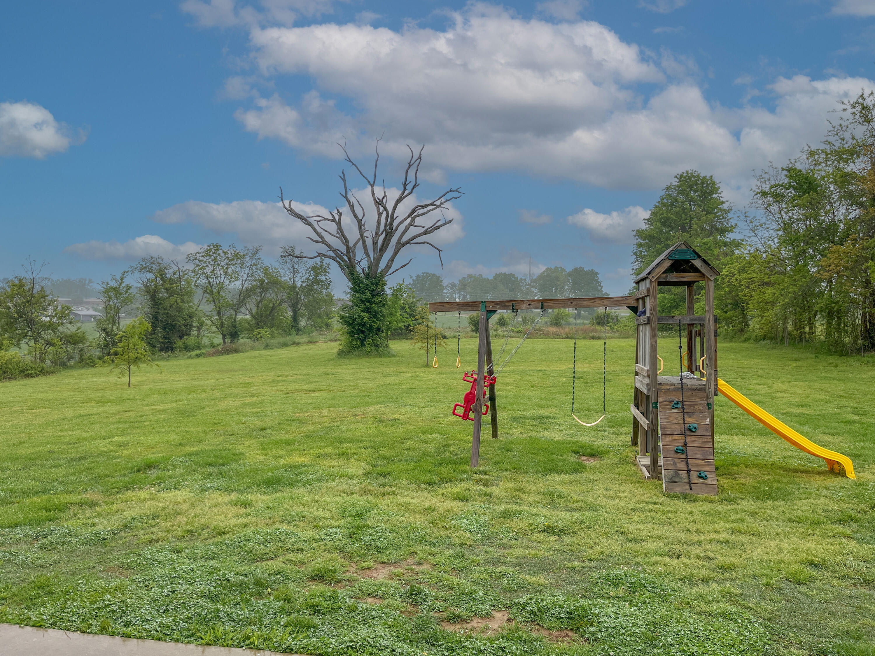 212 Eagle Nest Property Photo 22