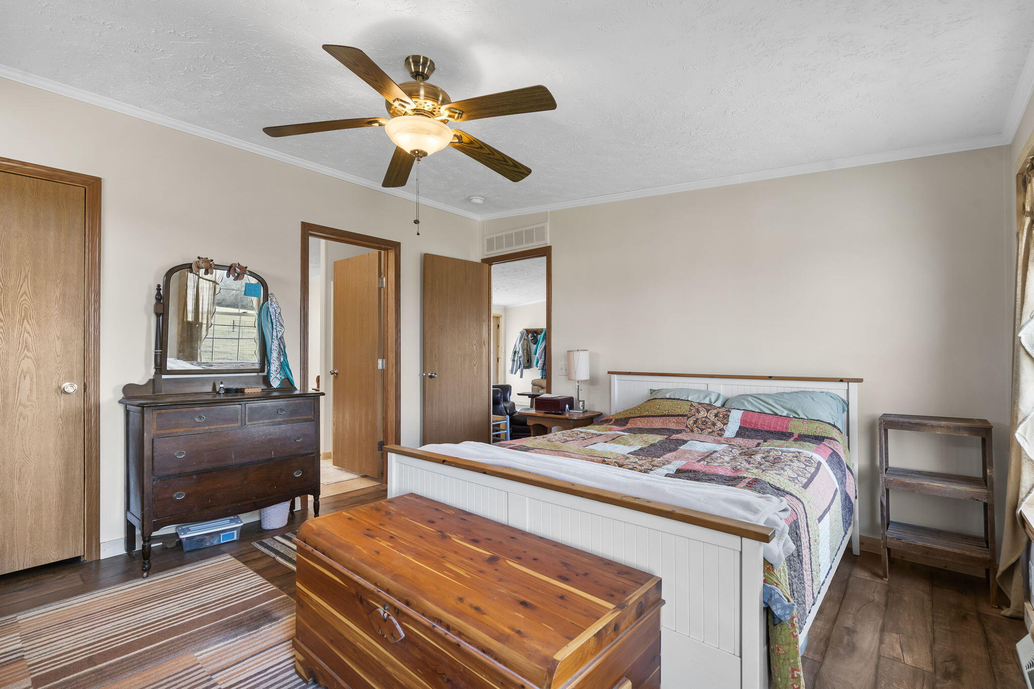 179 South Seneker Street Property Photo 16